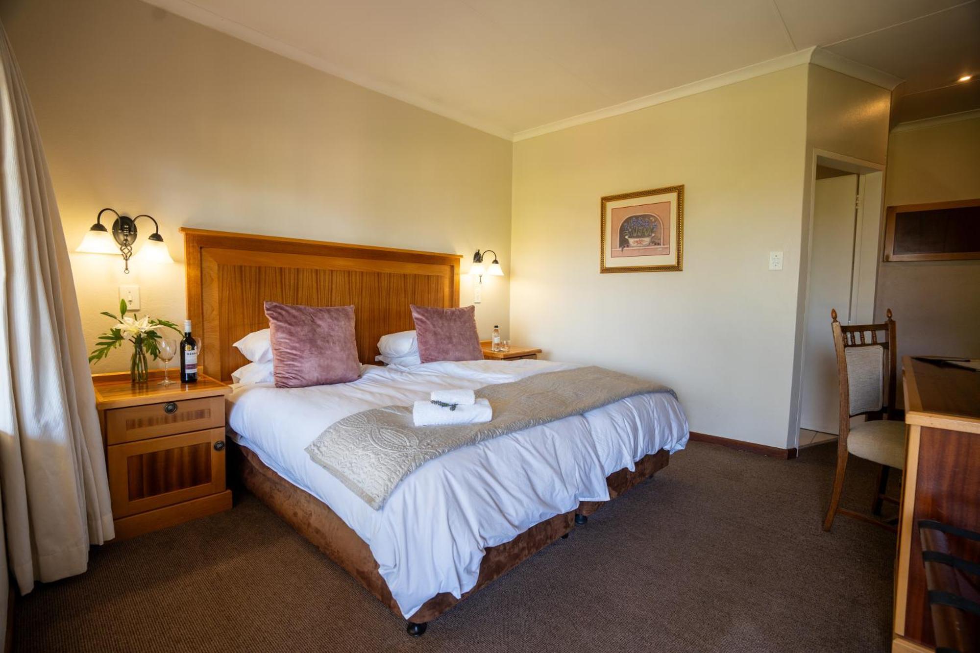 Little Tuscany Boutique Hotel 4*