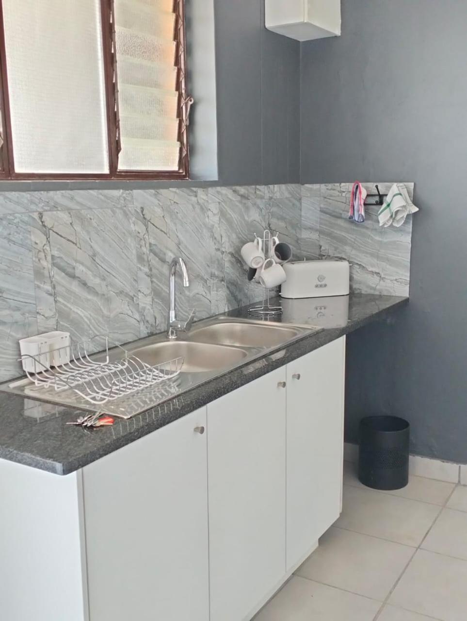 @derricks Luxury 2 Apartment