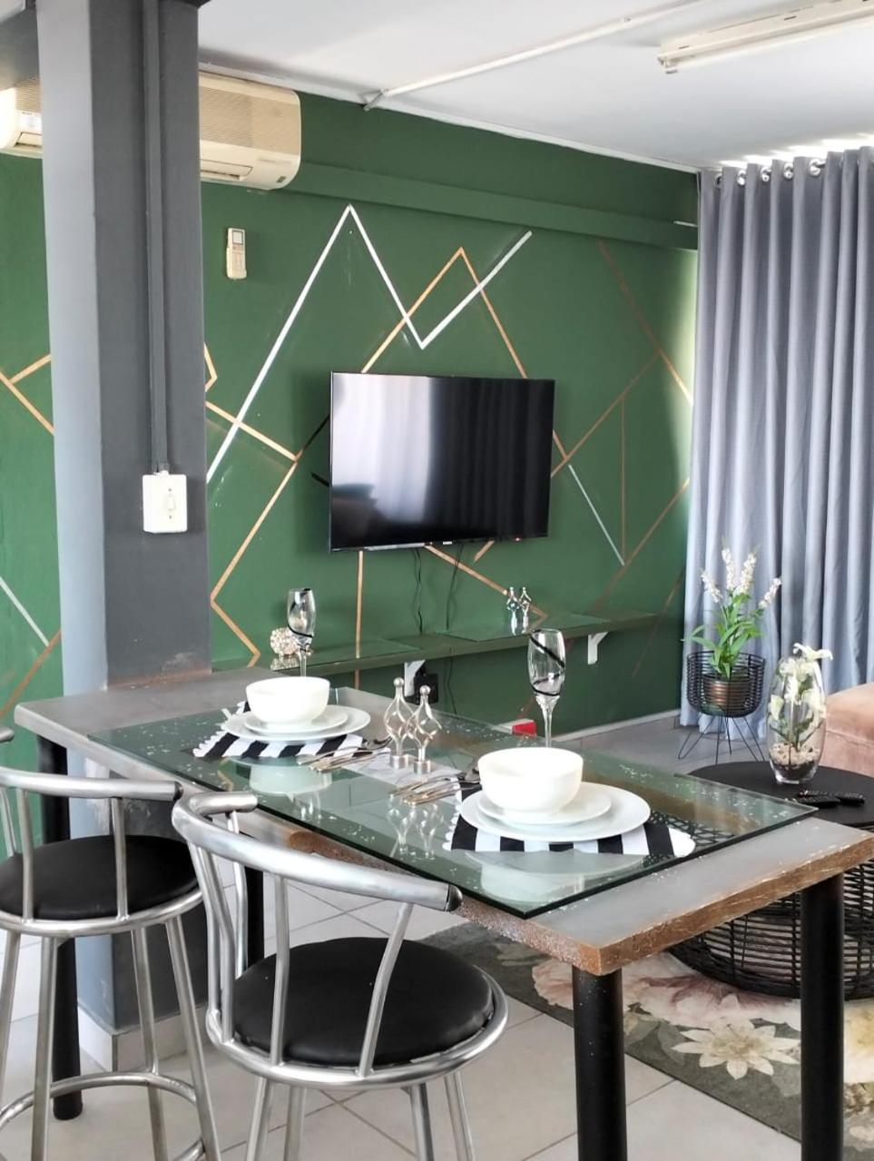 @derricks Luxury 2 Apartment Johannesburg