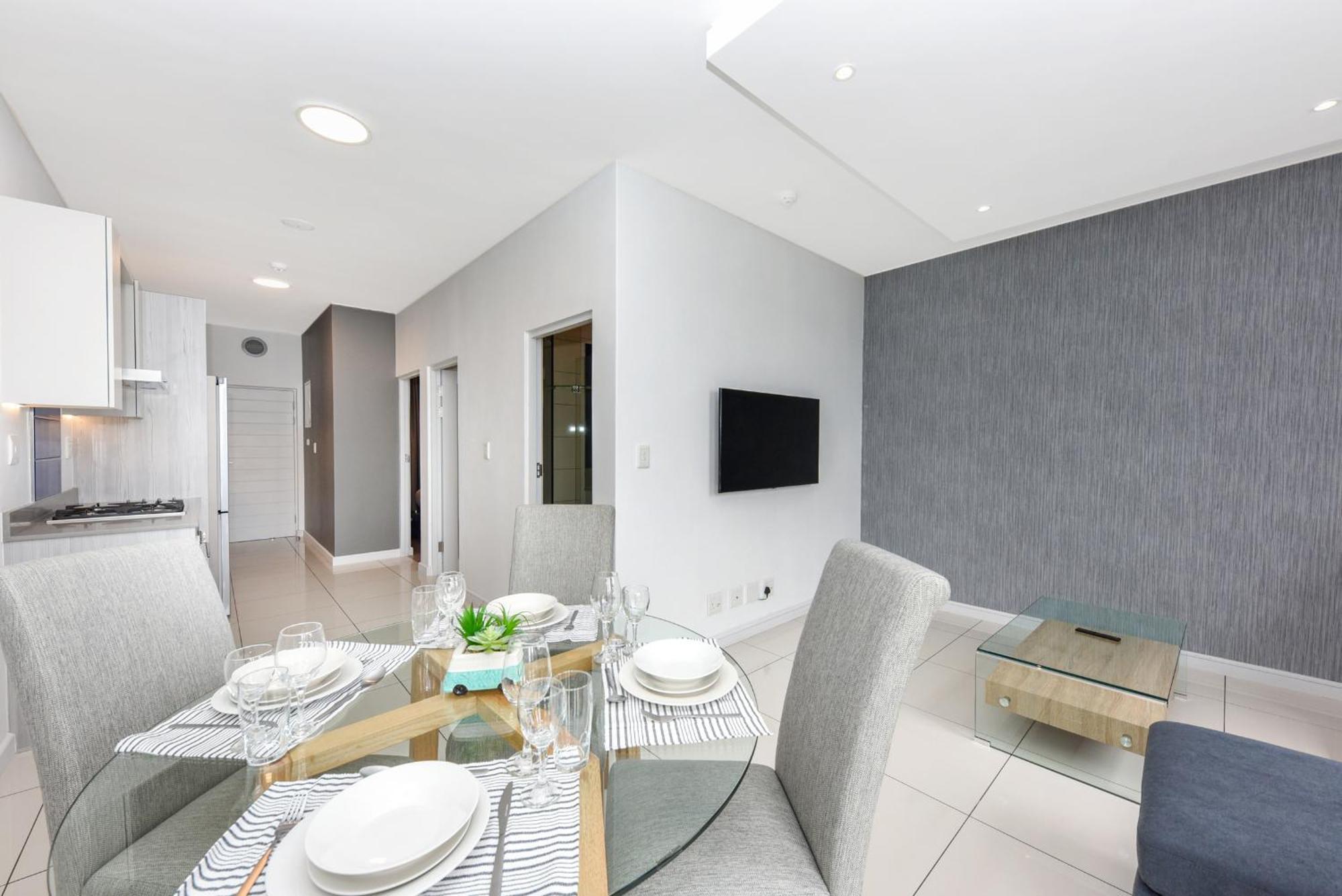 Easy - The Median Rosebank Apartment