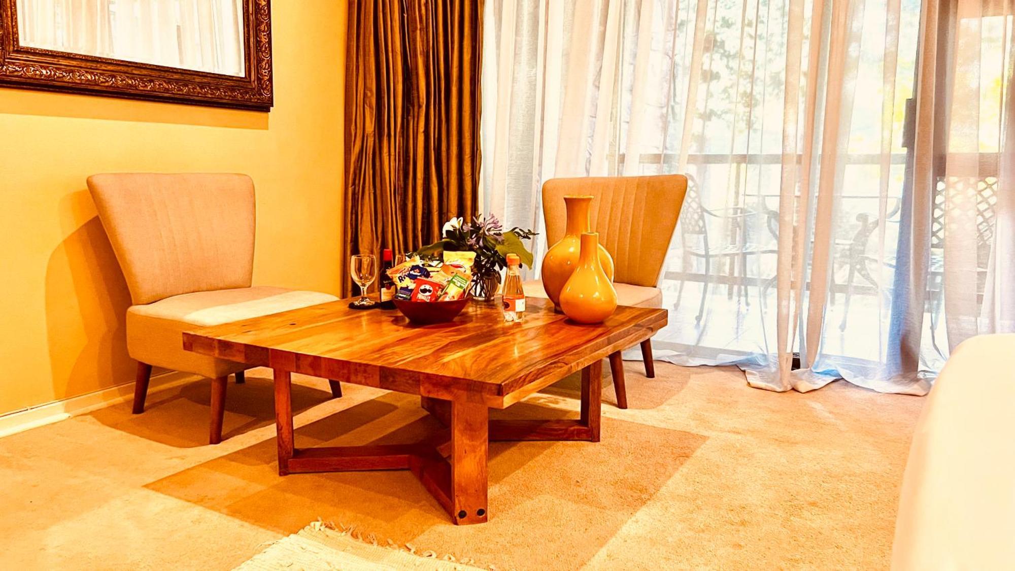 27a On Angus 4* Johannesburg