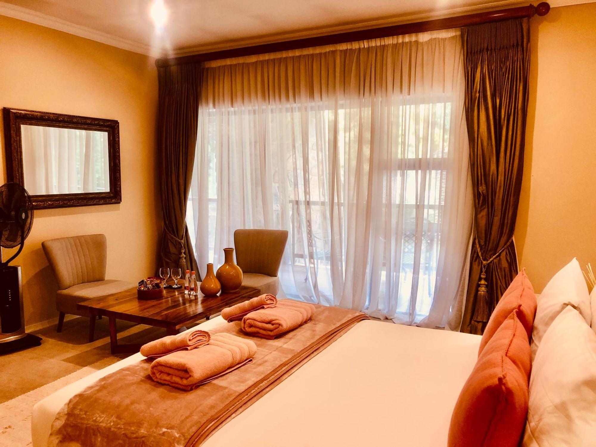27a On Angus Guest house Johannesburg