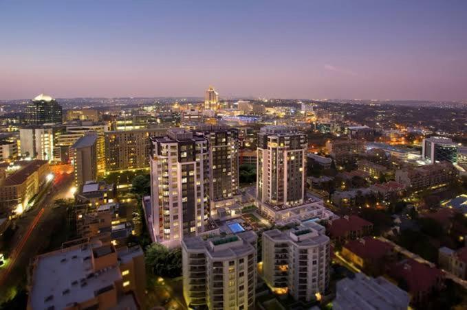 Apartment Sandton Skye *