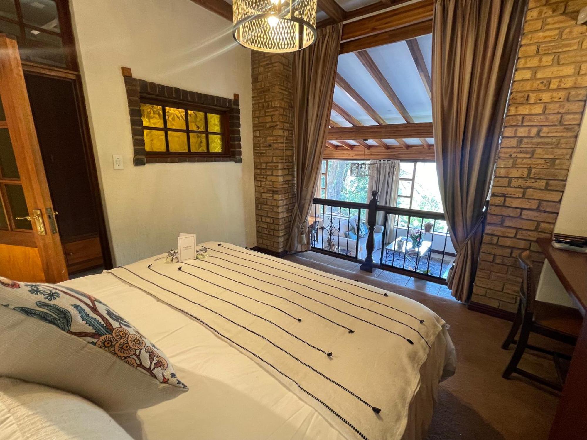 Apartamento Sunset View Boutique: Luxury Nature Retreat With Pool And Solar Joanesburgo
