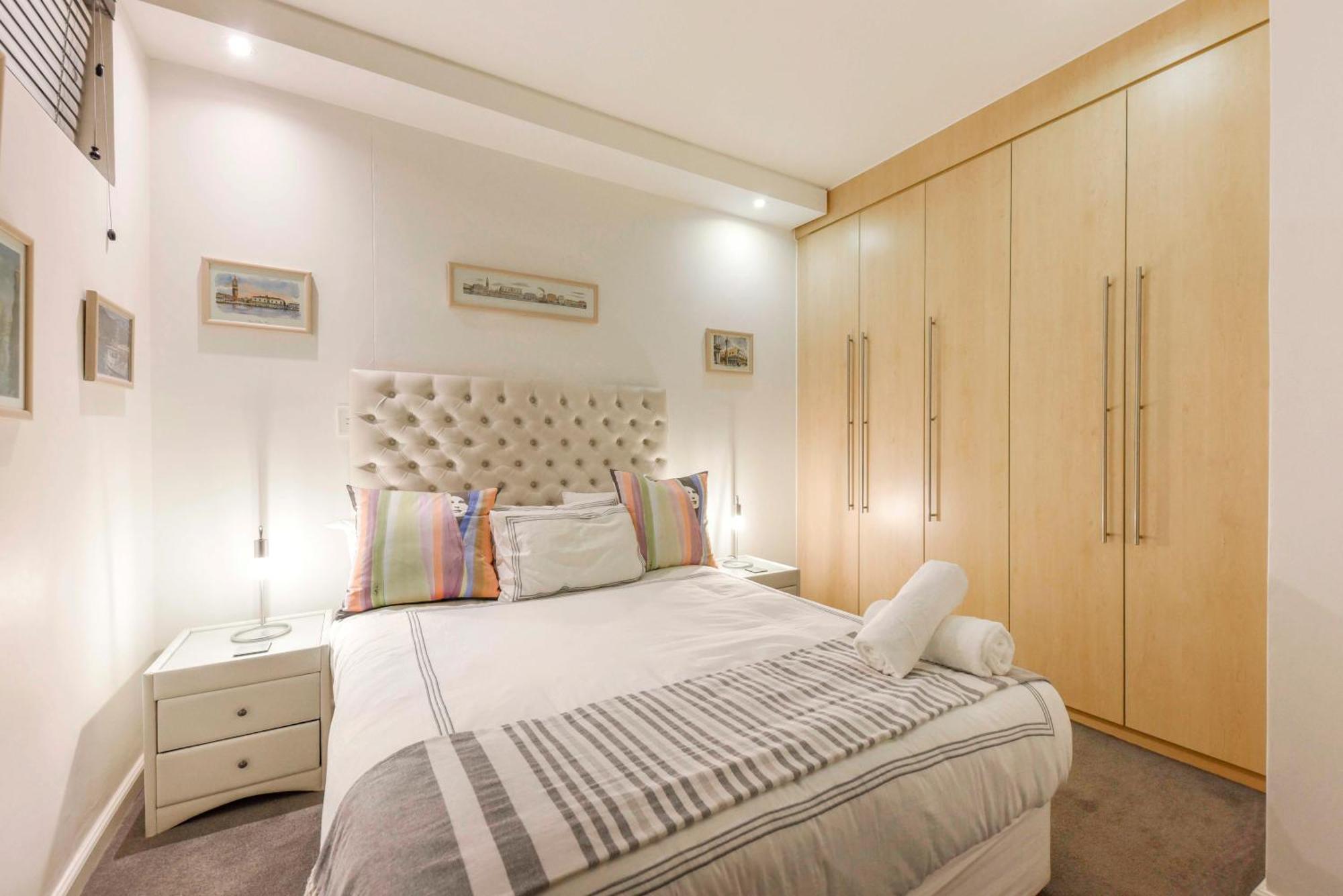 Hydro Park Residences In Sandton With Generator Căn hộ *