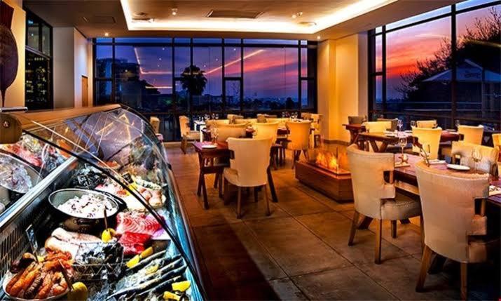 Apartment Sandton Skye Johannesburg