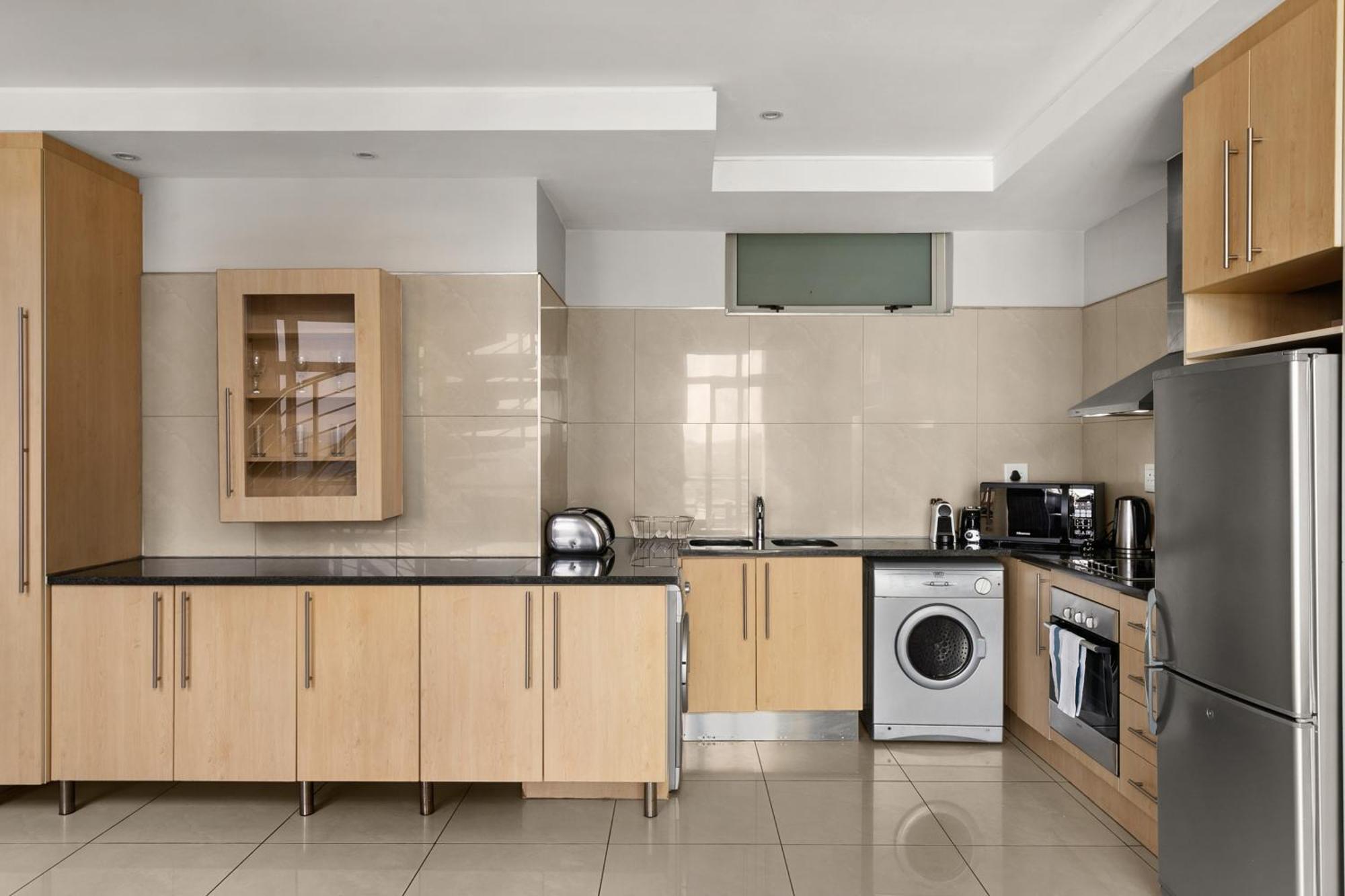 Hydro Park Residences In Sandton With Generator Căn hộ