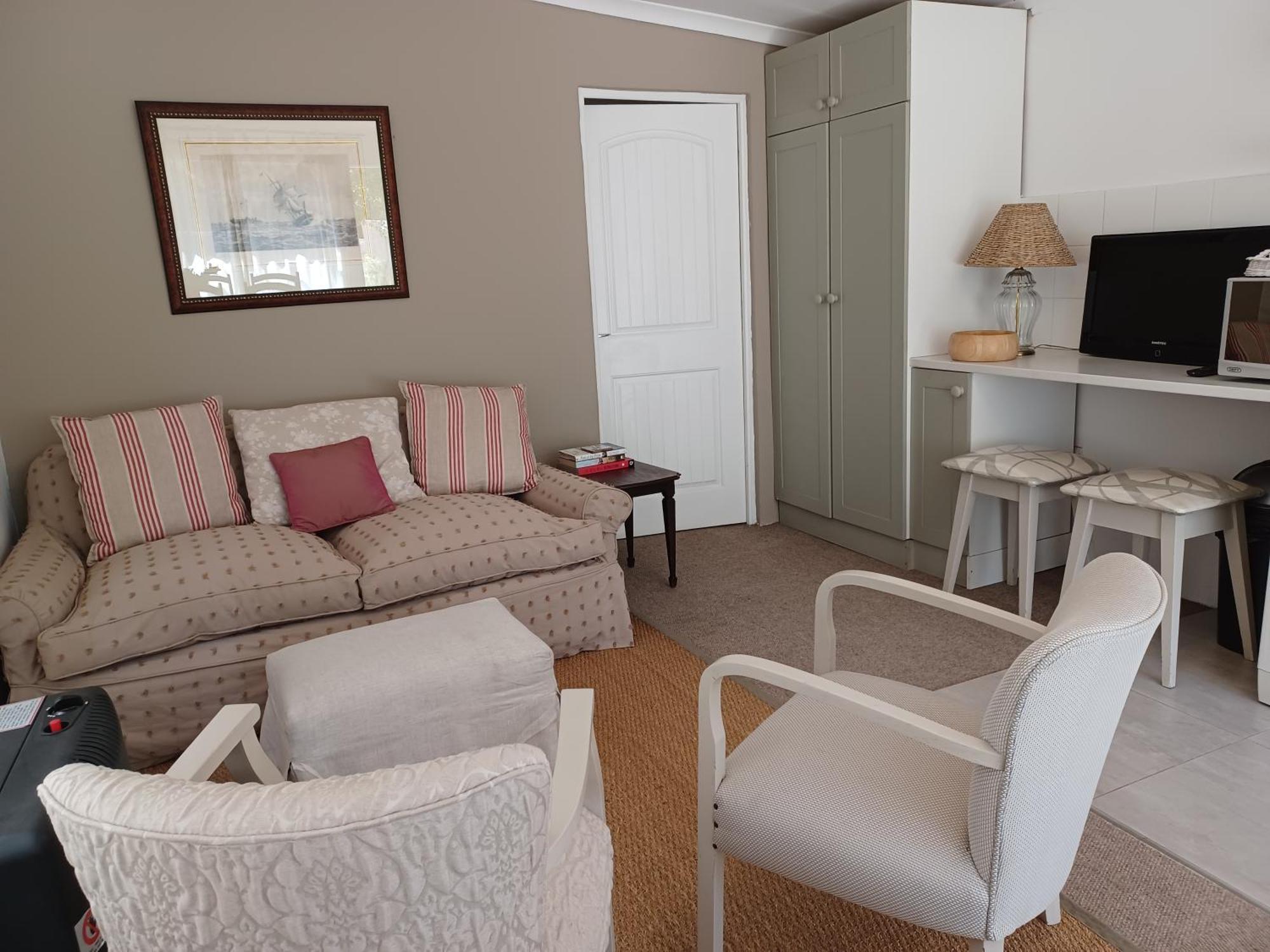 Apartment French Country Chic Close To Hyde Park Johannesburg