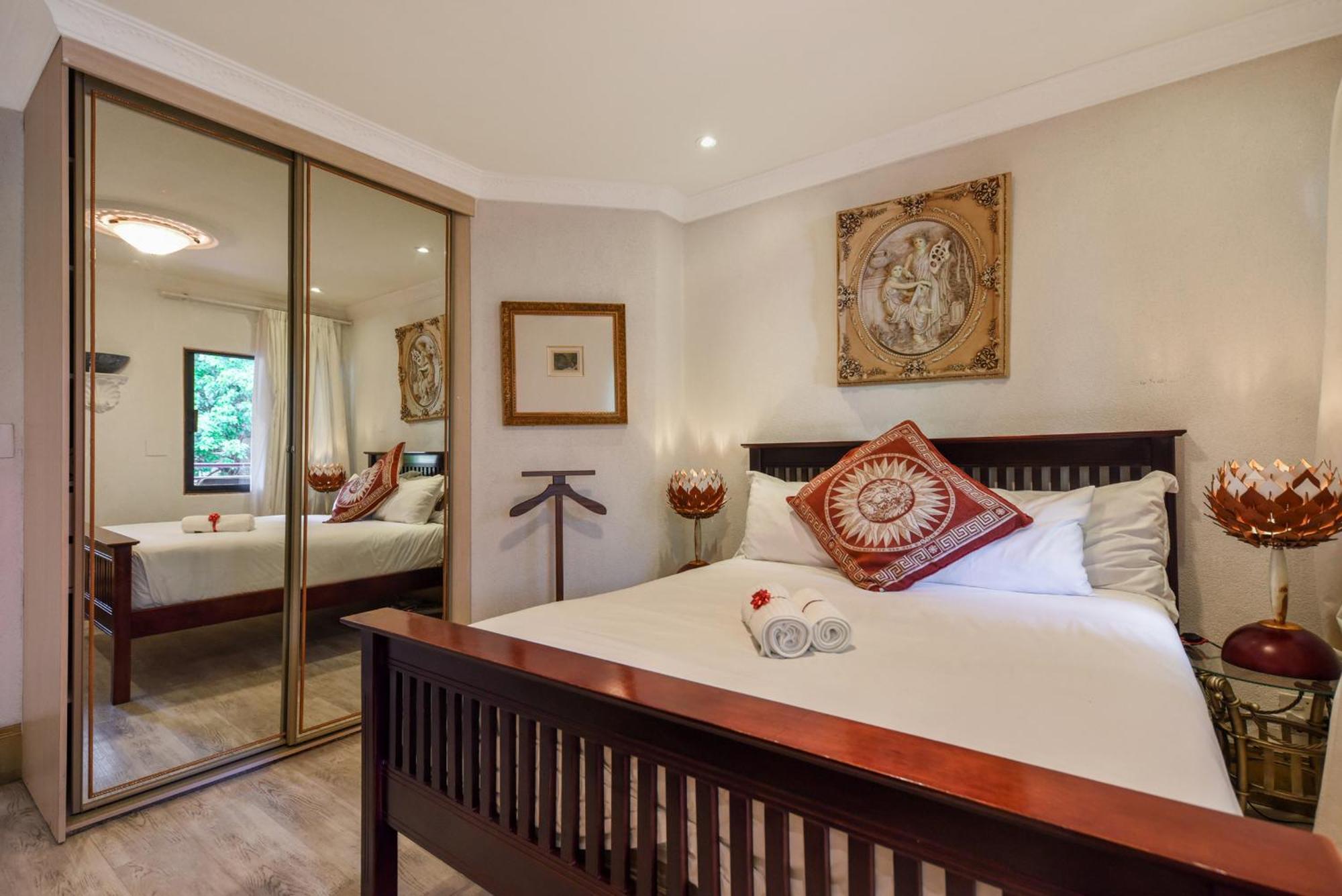 Simonne Bed & Breakfast 4*
