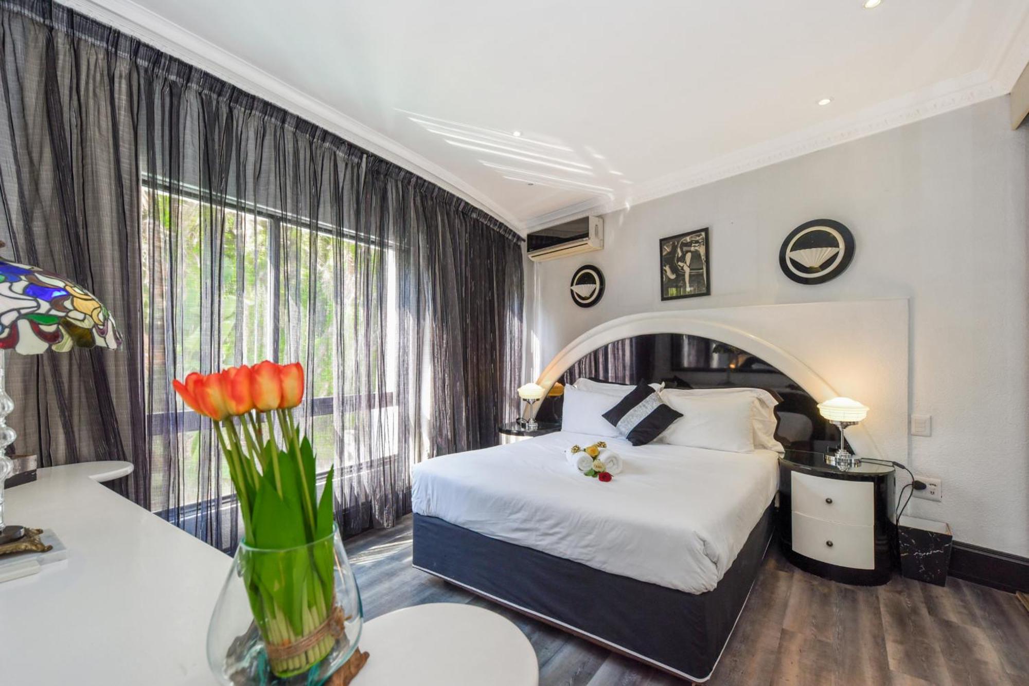 Simonne Bed & Breakfast 4*
