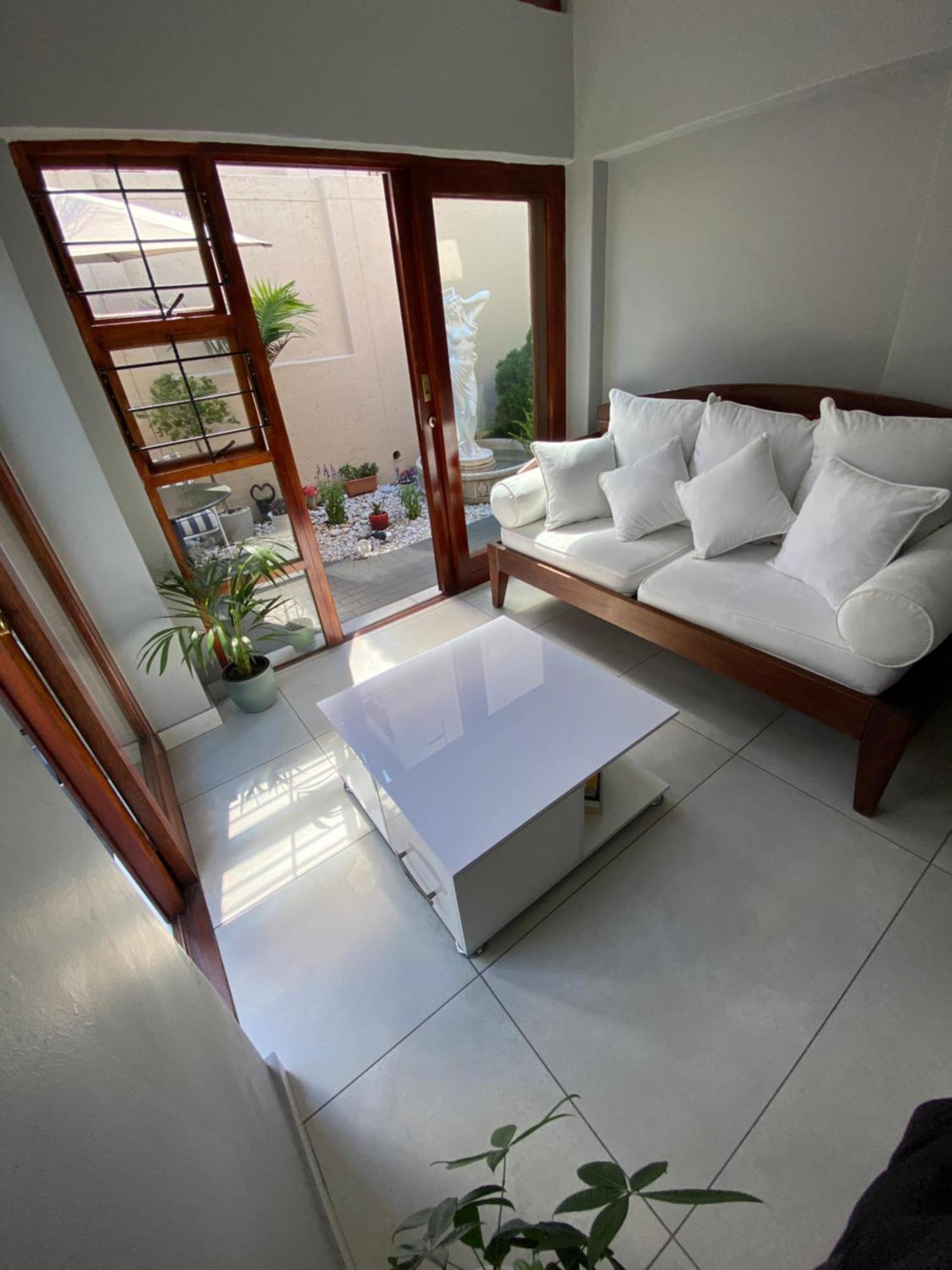 Modern Serene 3 Bedroom Villa *