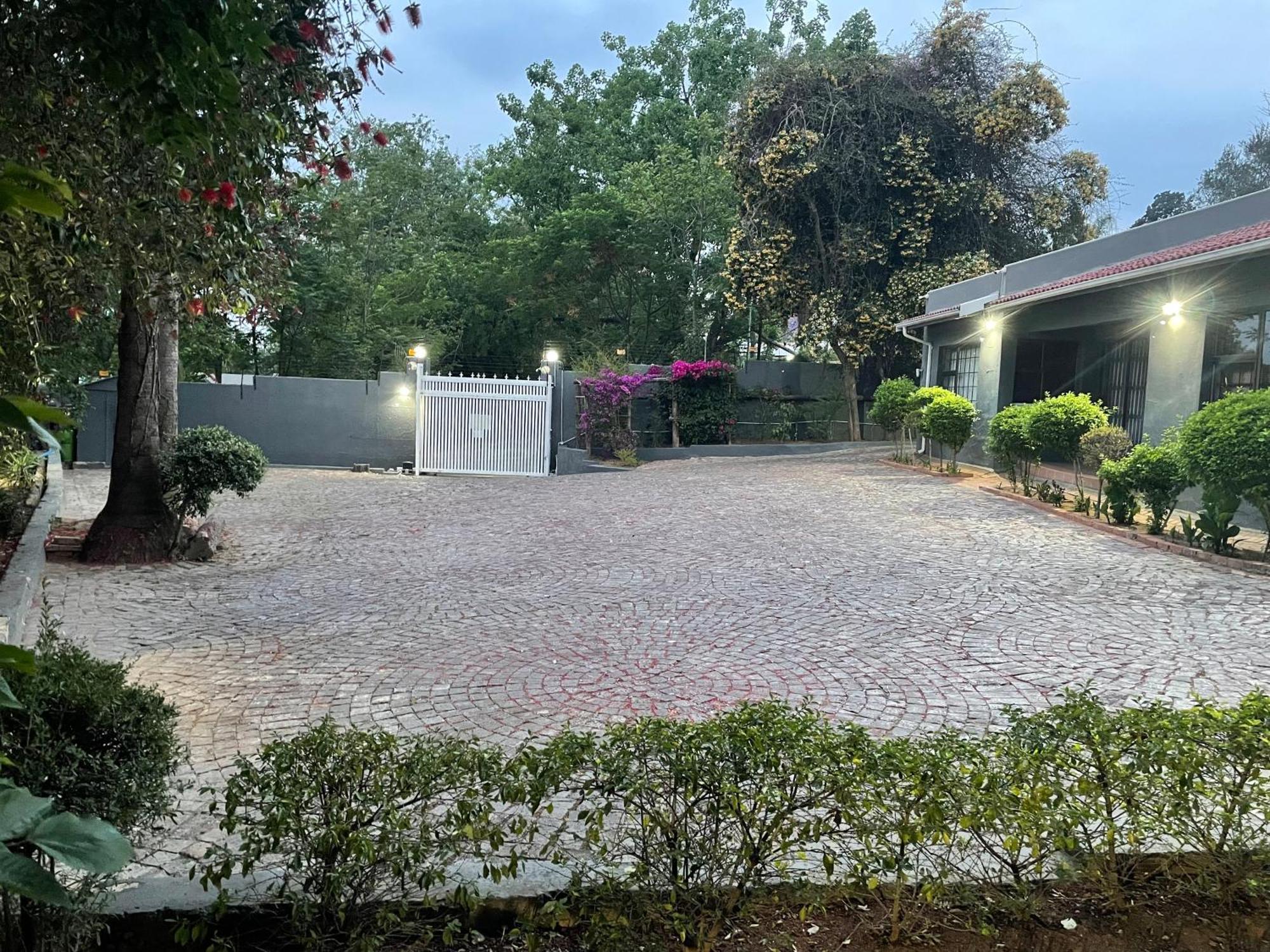 Marion * Johannesburg