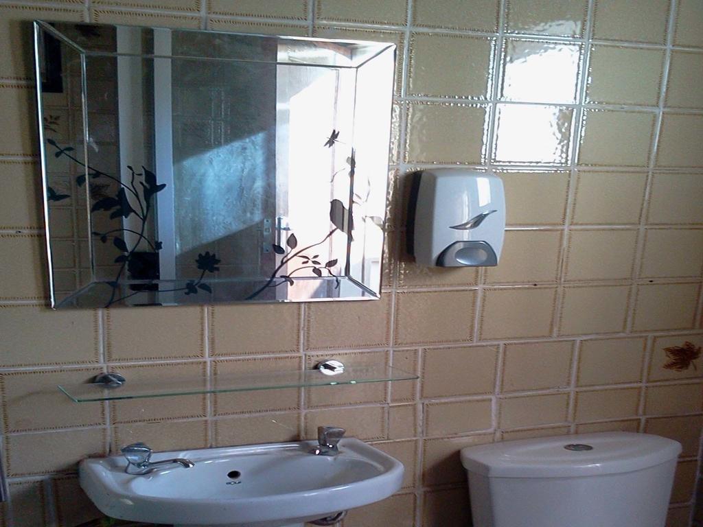 Nhà khách Suburbian Johannesburg