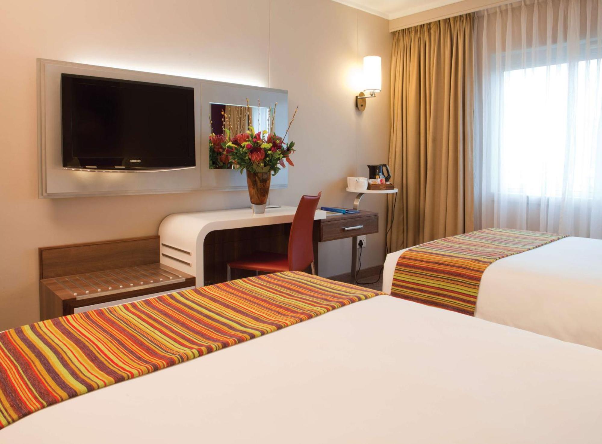Hotel Garden Court Sandton Johannesburg