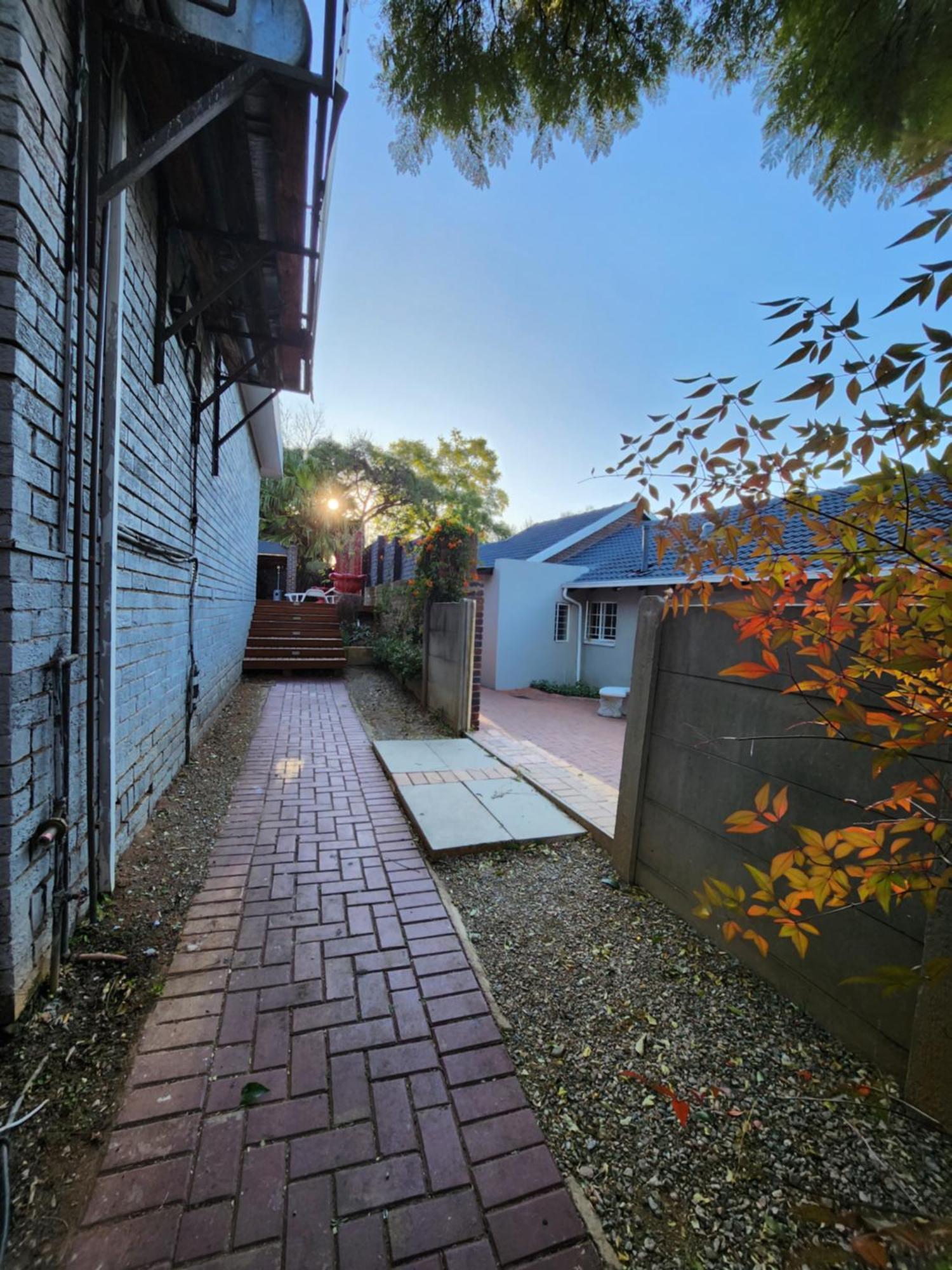 Guest house Fm Guest Comfort, Tranquility & Peace Of Mind *