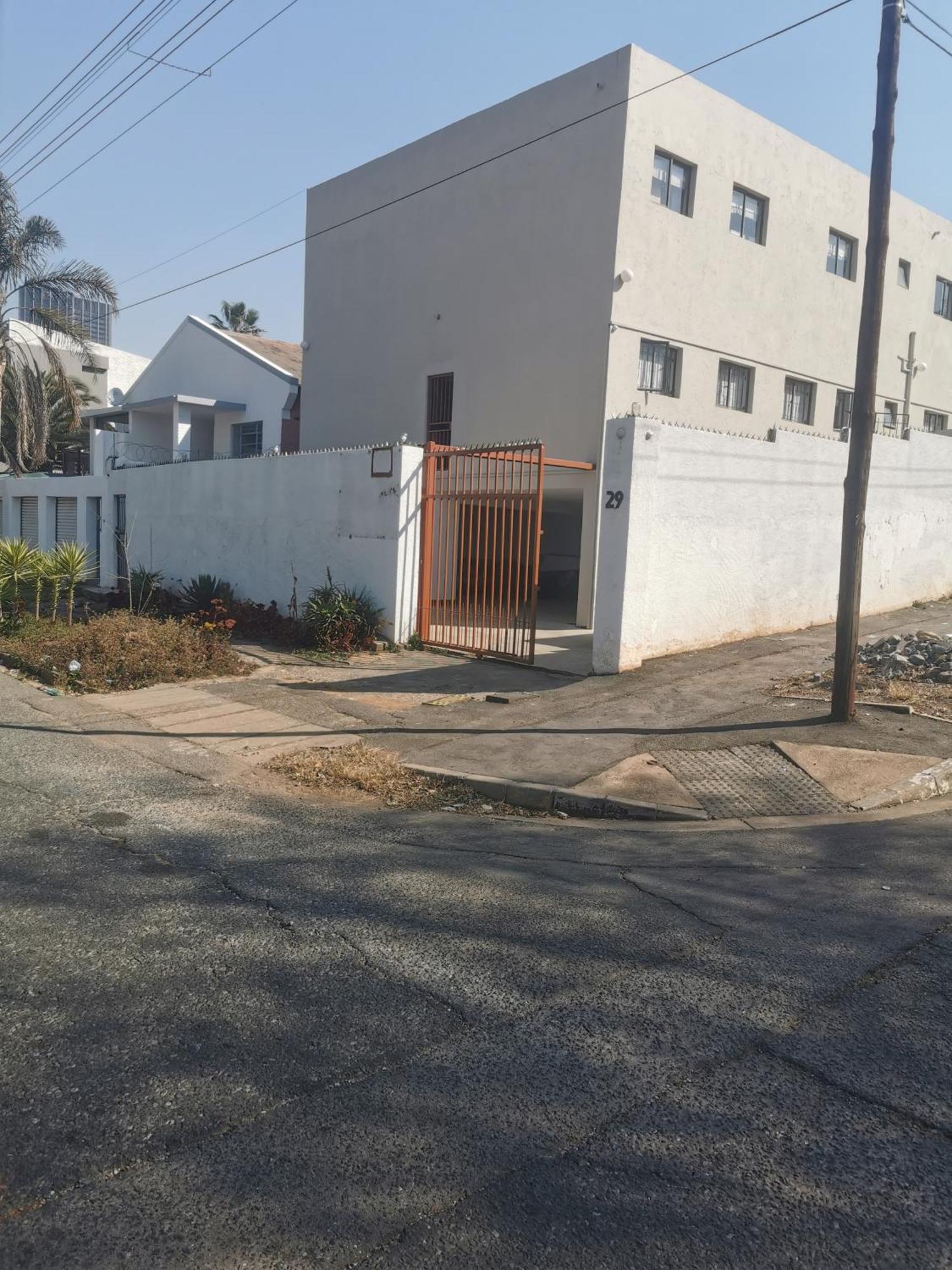 Whitehouse Guesthouse@29kew Guest house Johannesburg