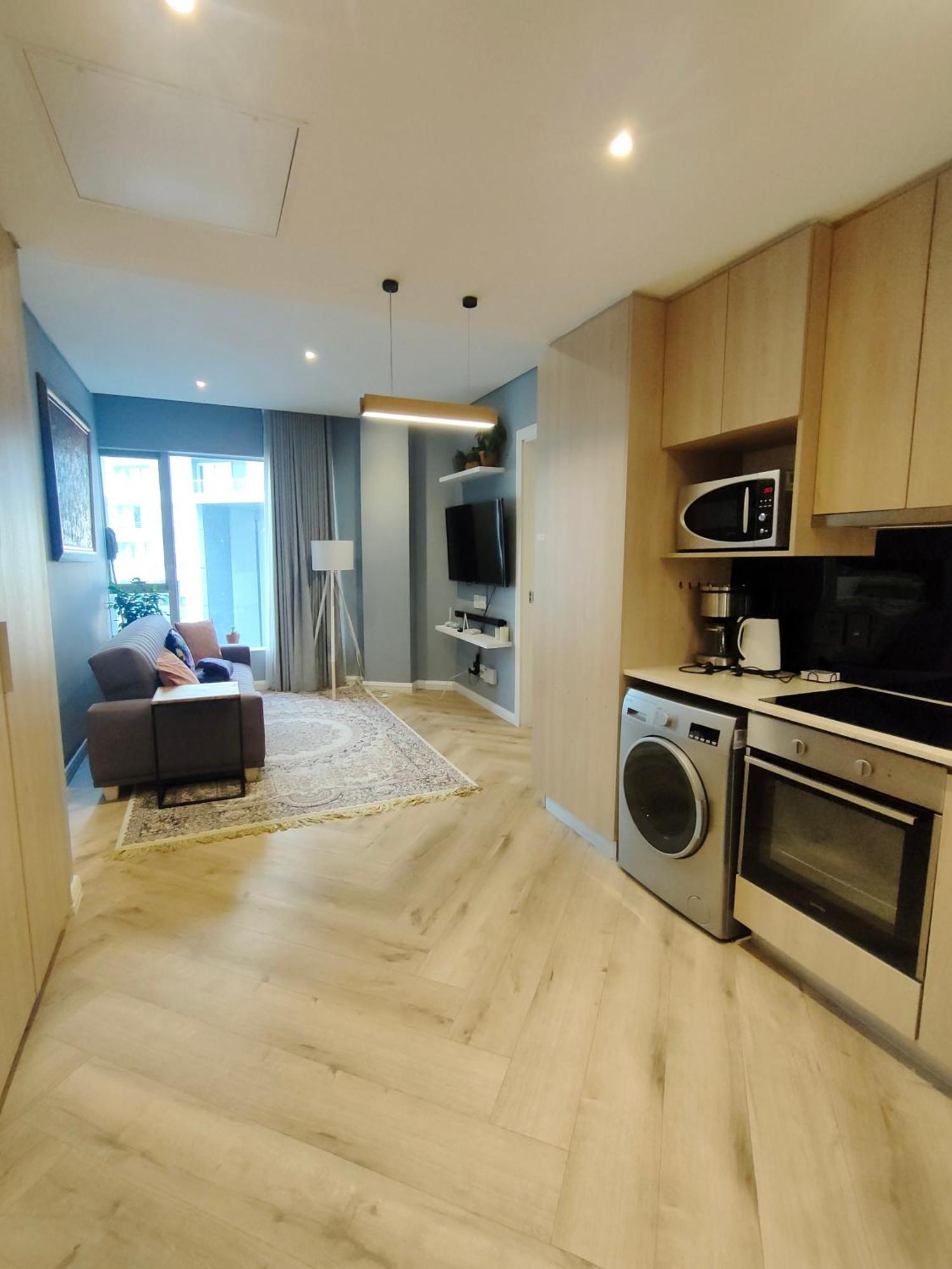 Modern 1br Apt Near Sandton City No Loadshedding Apartment