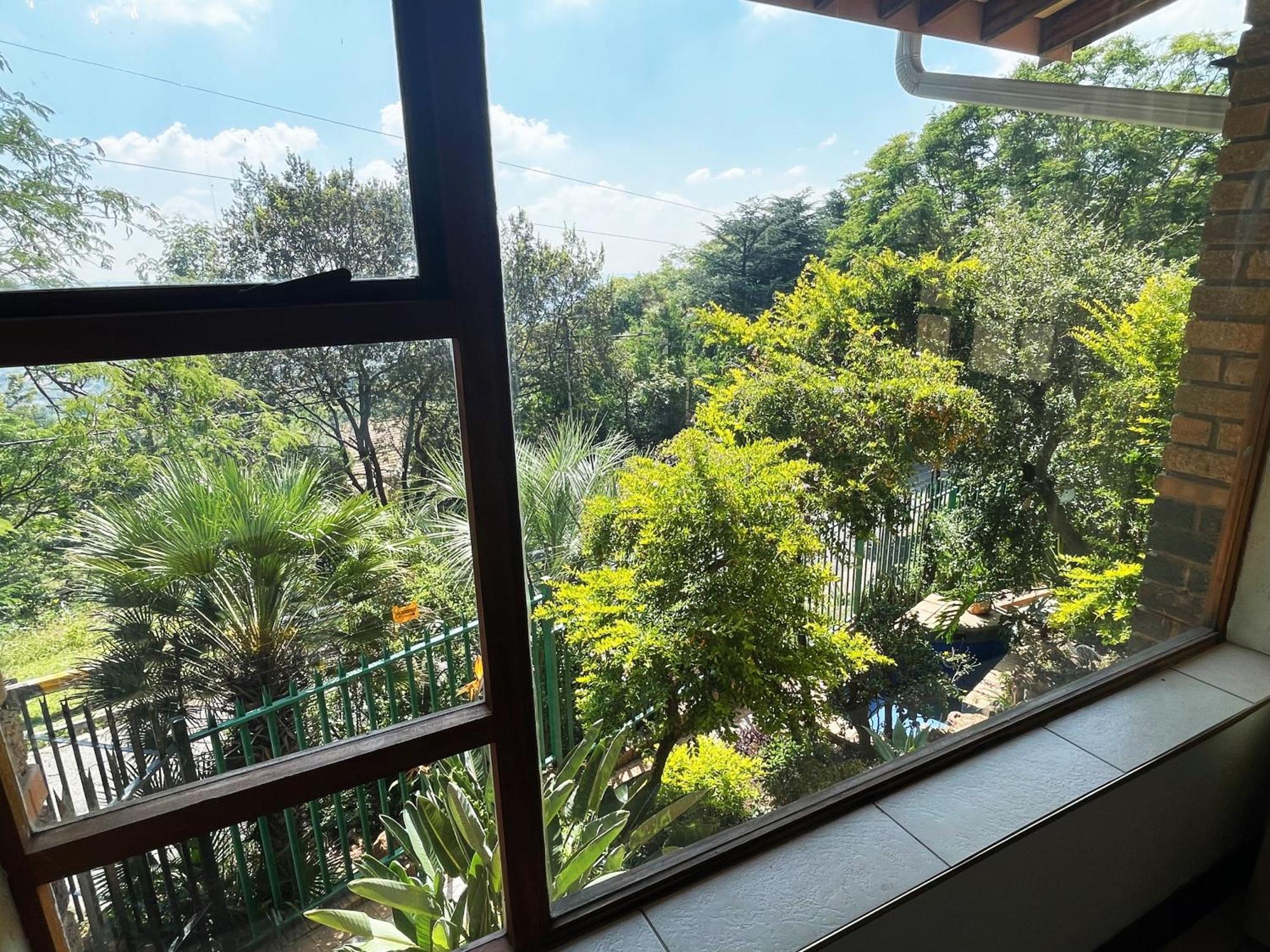 Sunset View Boutique: Luxury Nature Retreat With Pool And Solar Joanesburgo