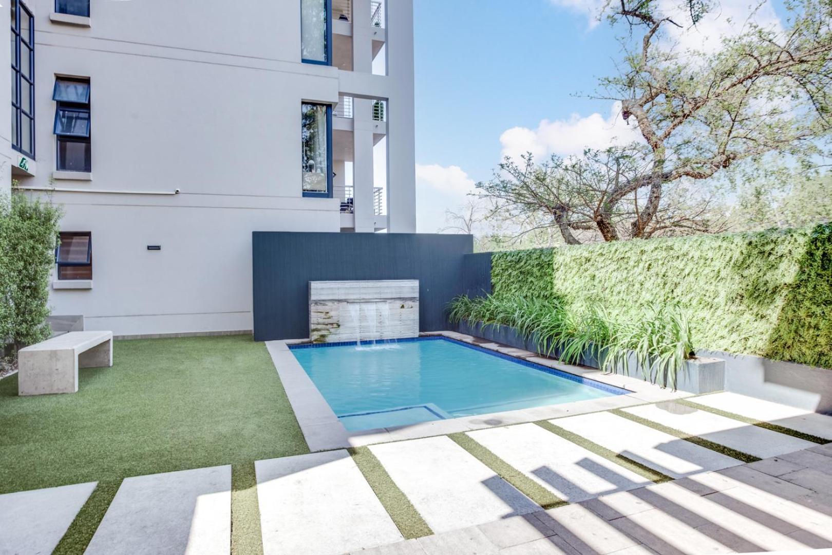 The Galleries Serviced In Rosebank Apartment