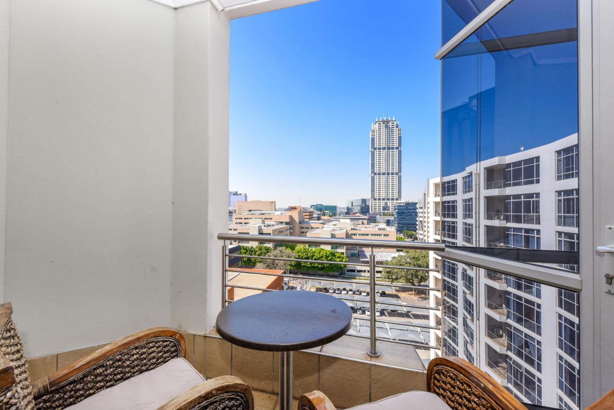 Hydro Park Residences In Sandton With Generator Johannesburg