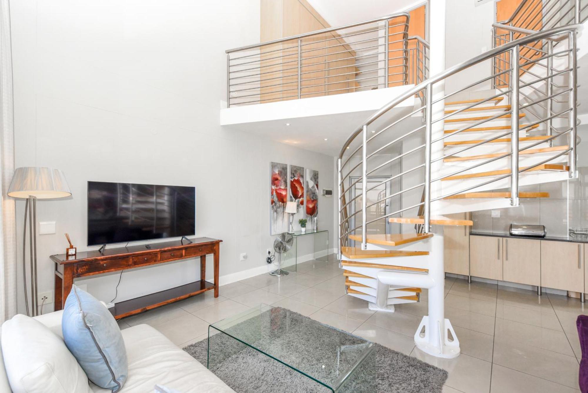 Căn hộ Hydro Park Residences In Sandton With Generator *