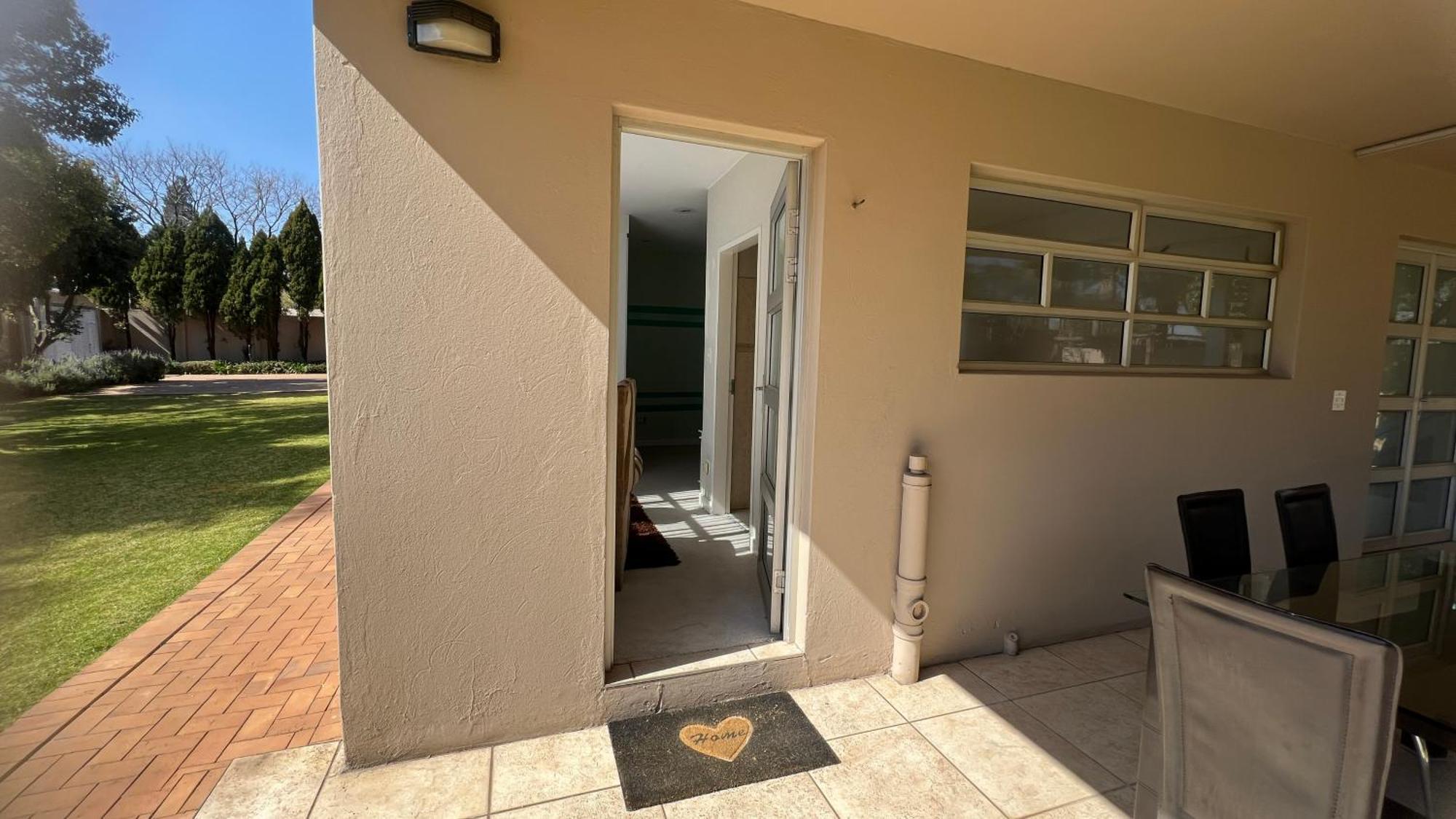 Sizanazo - In The Heart Of Northcliff Hill