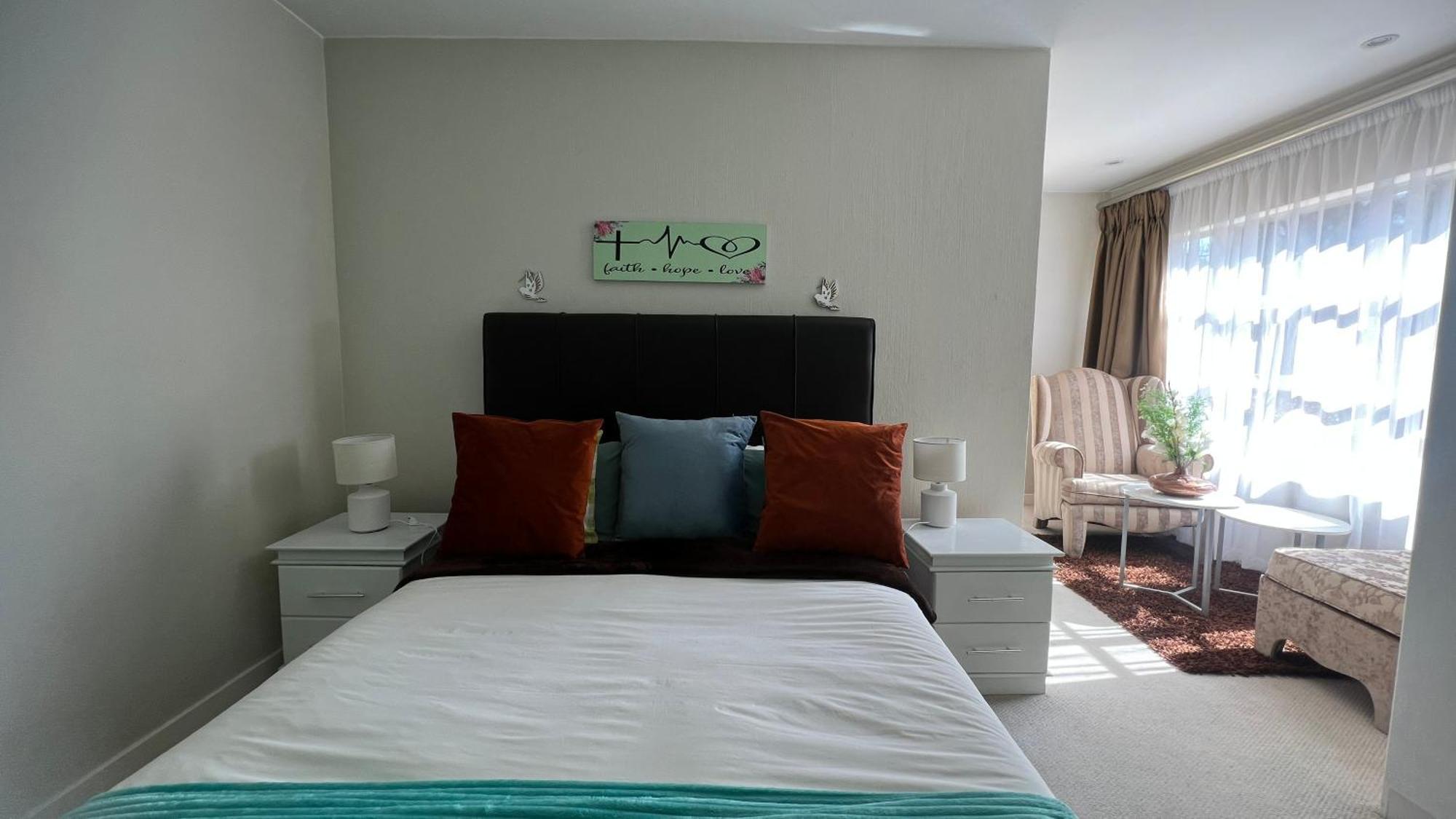 Sizanazo - In The Heart Of Northcliff Hill Johannesburg
