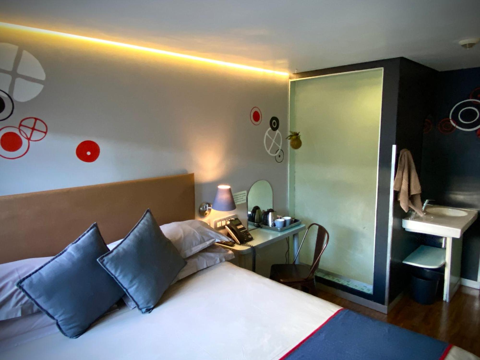 Bannister 3* Johannesburg