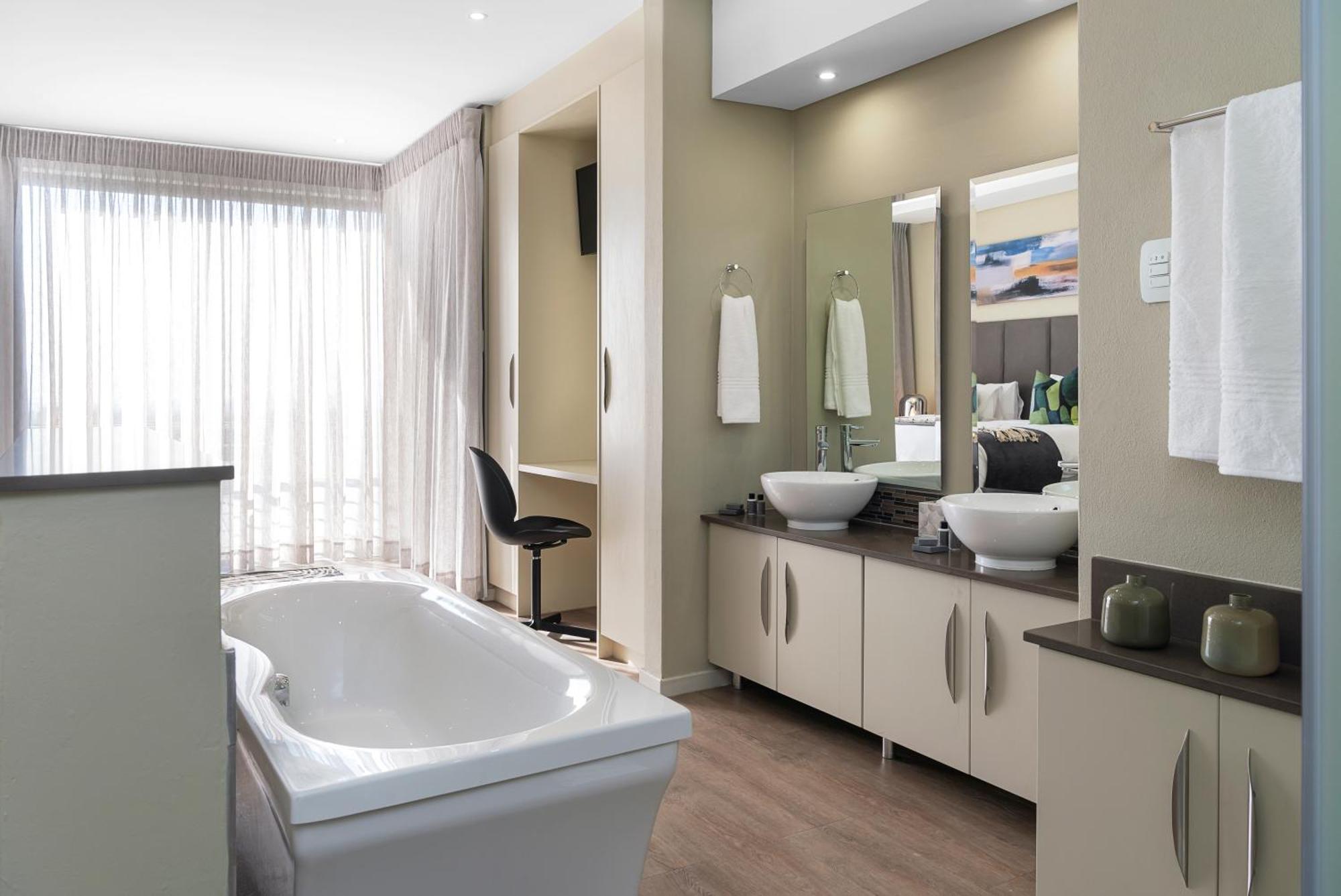 Cag The Hub Bryanston Apartment