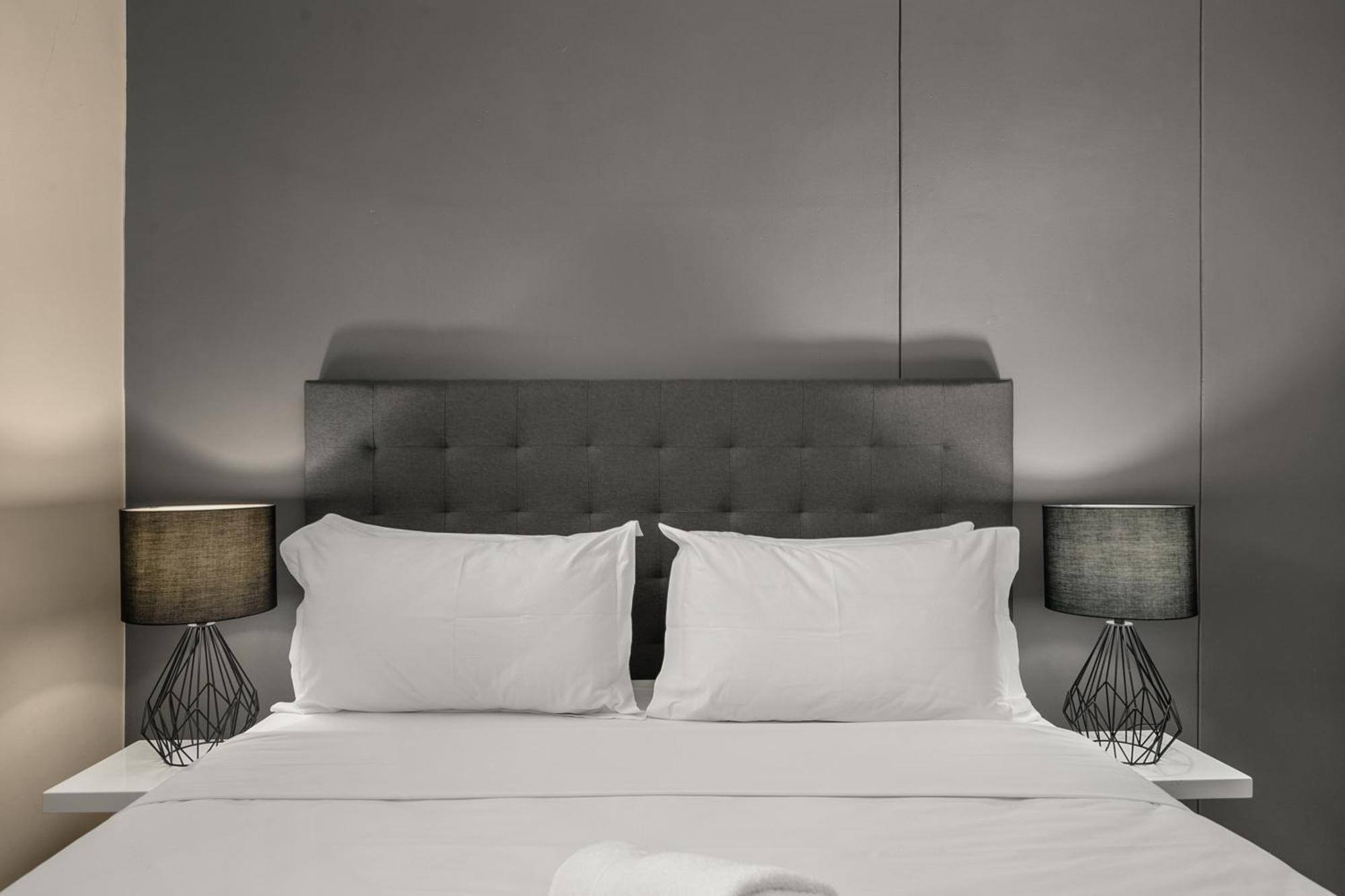 Easy - The Vantage Rosebank Apartment