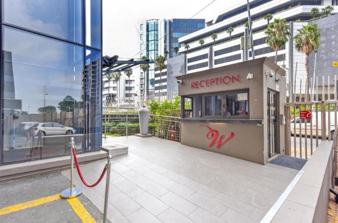 Westpoint Executive Suites, Sandton, Apartment