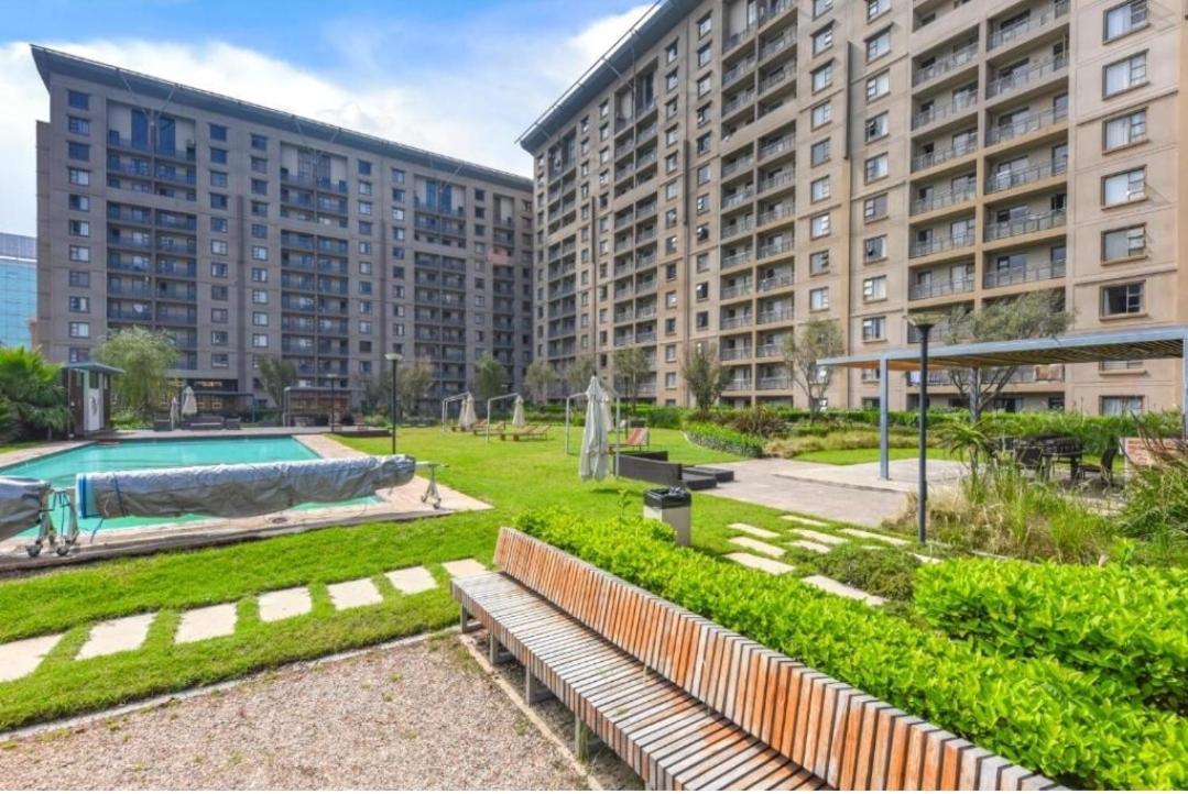 Westpoint Executive Suites, Sandton, *