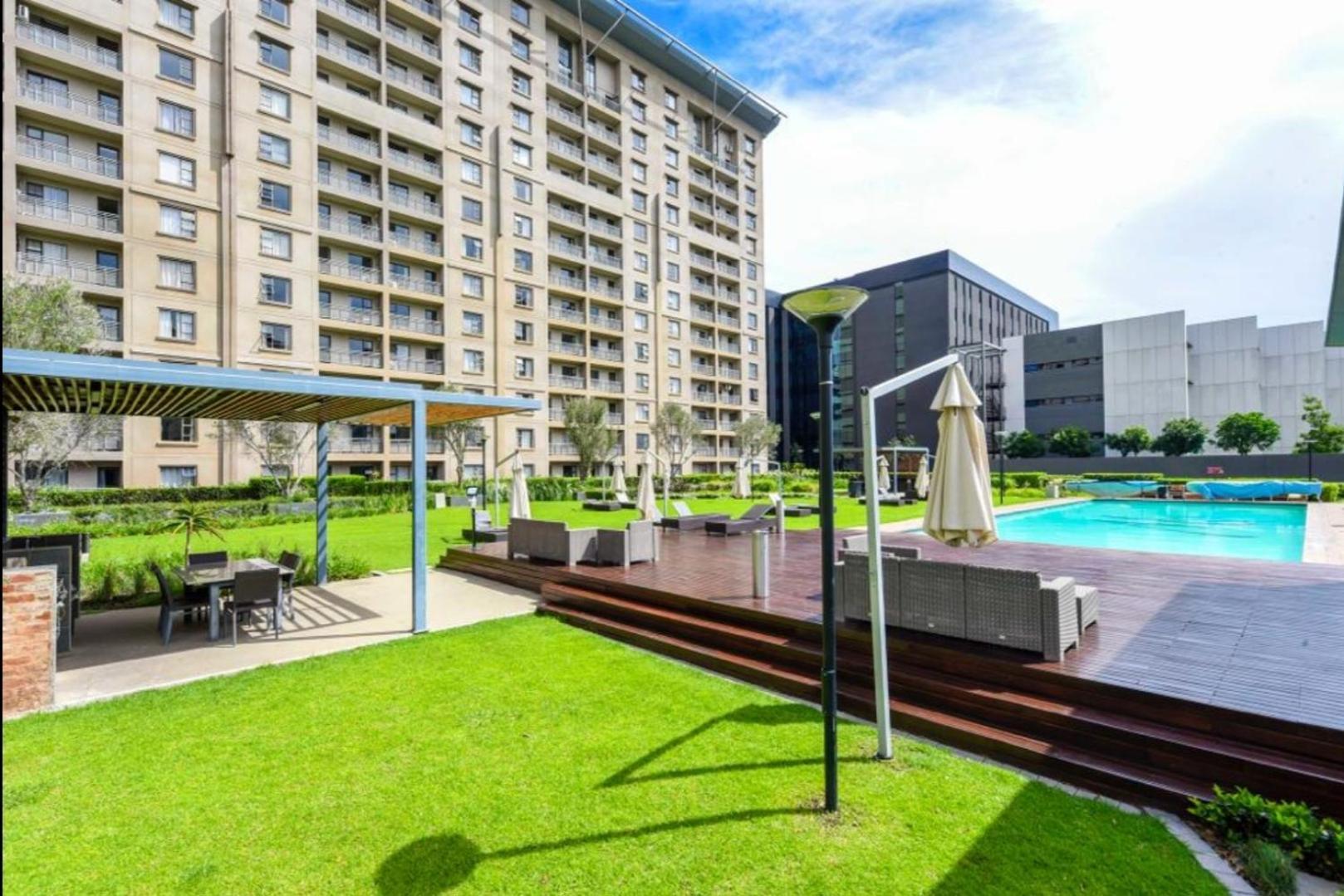 Apartment Westpoint Executive Suites, Sandton, *