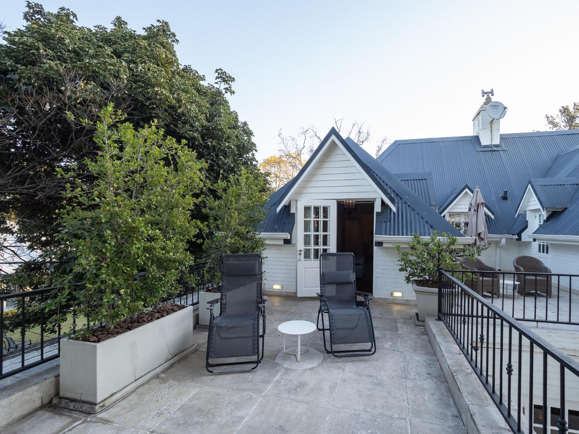 Oxford Healthcare Retreat Guest house