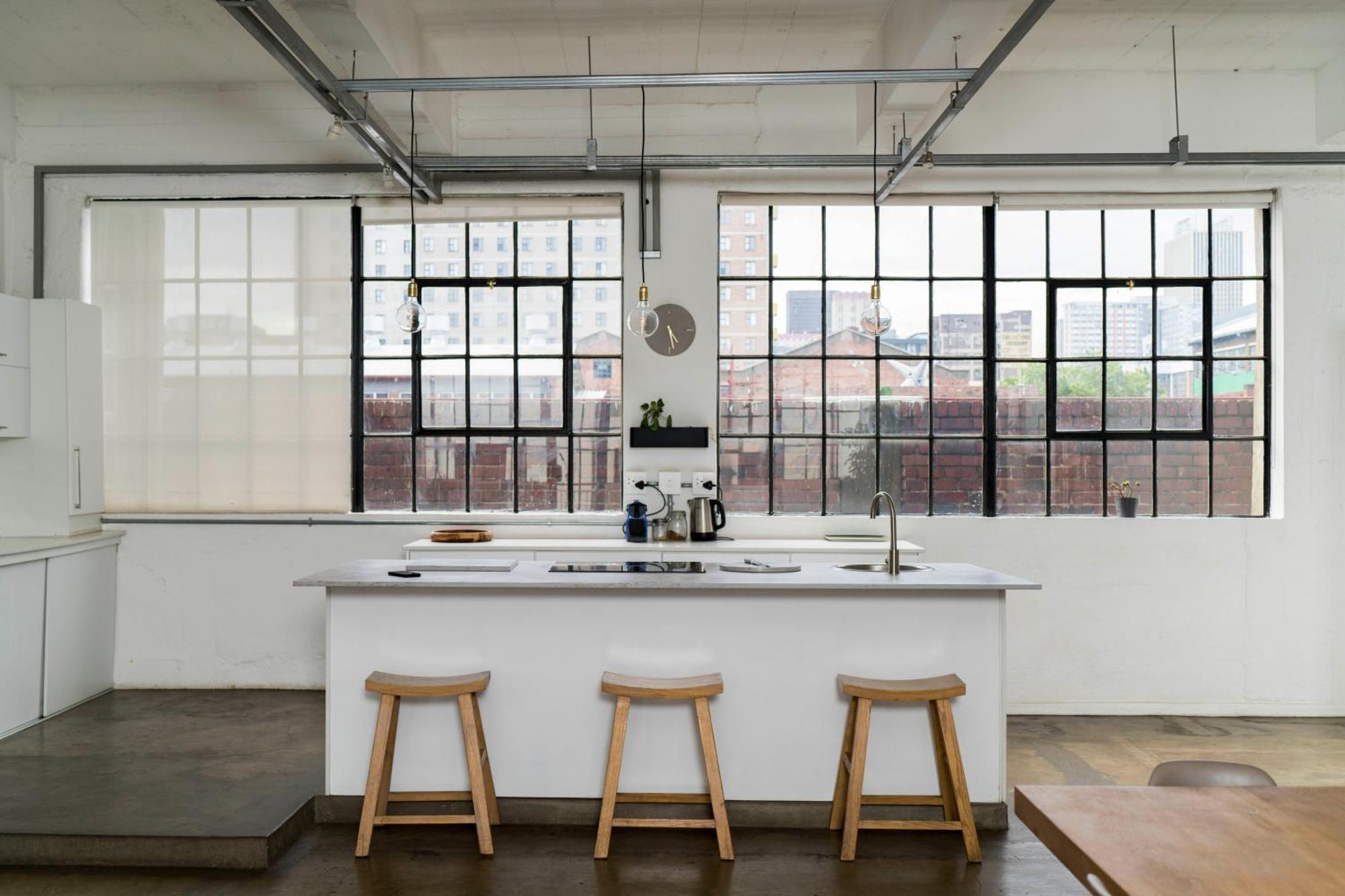 Urban Fox Penthouse By Curiocity Apartment *