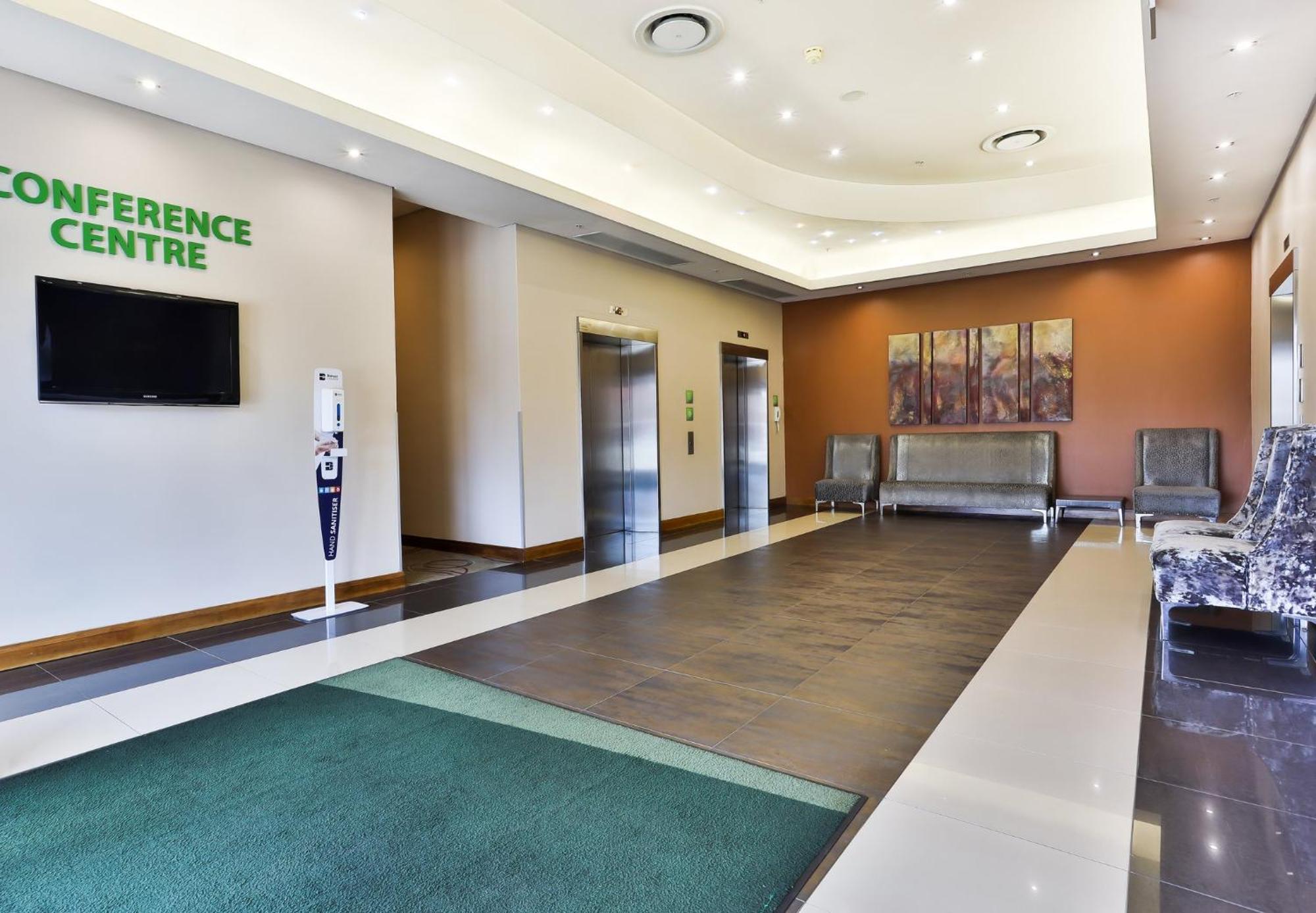 Johannesburg-rosebank By Ihg 4*