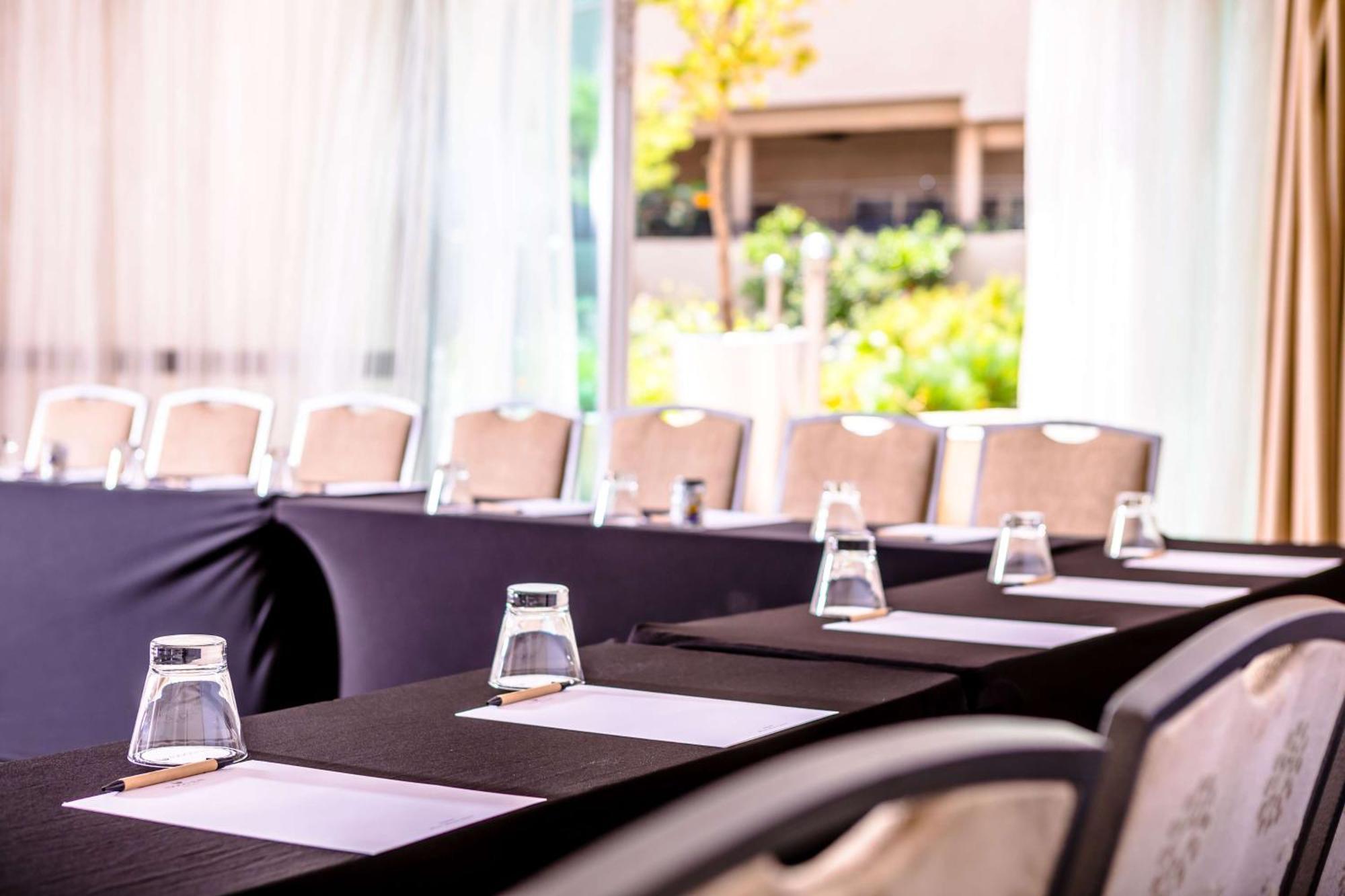 Southern Sun Rosebank,