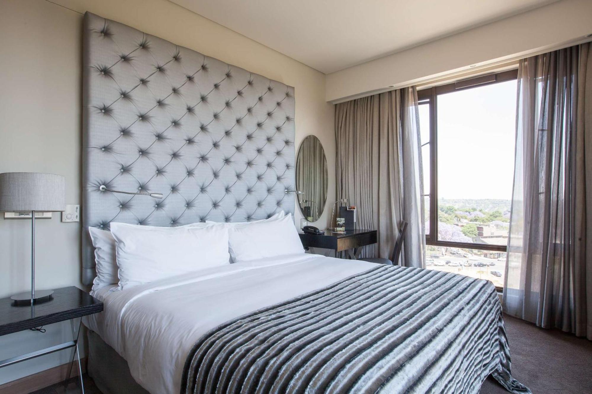 Southern Sun Hyde Park Sandton