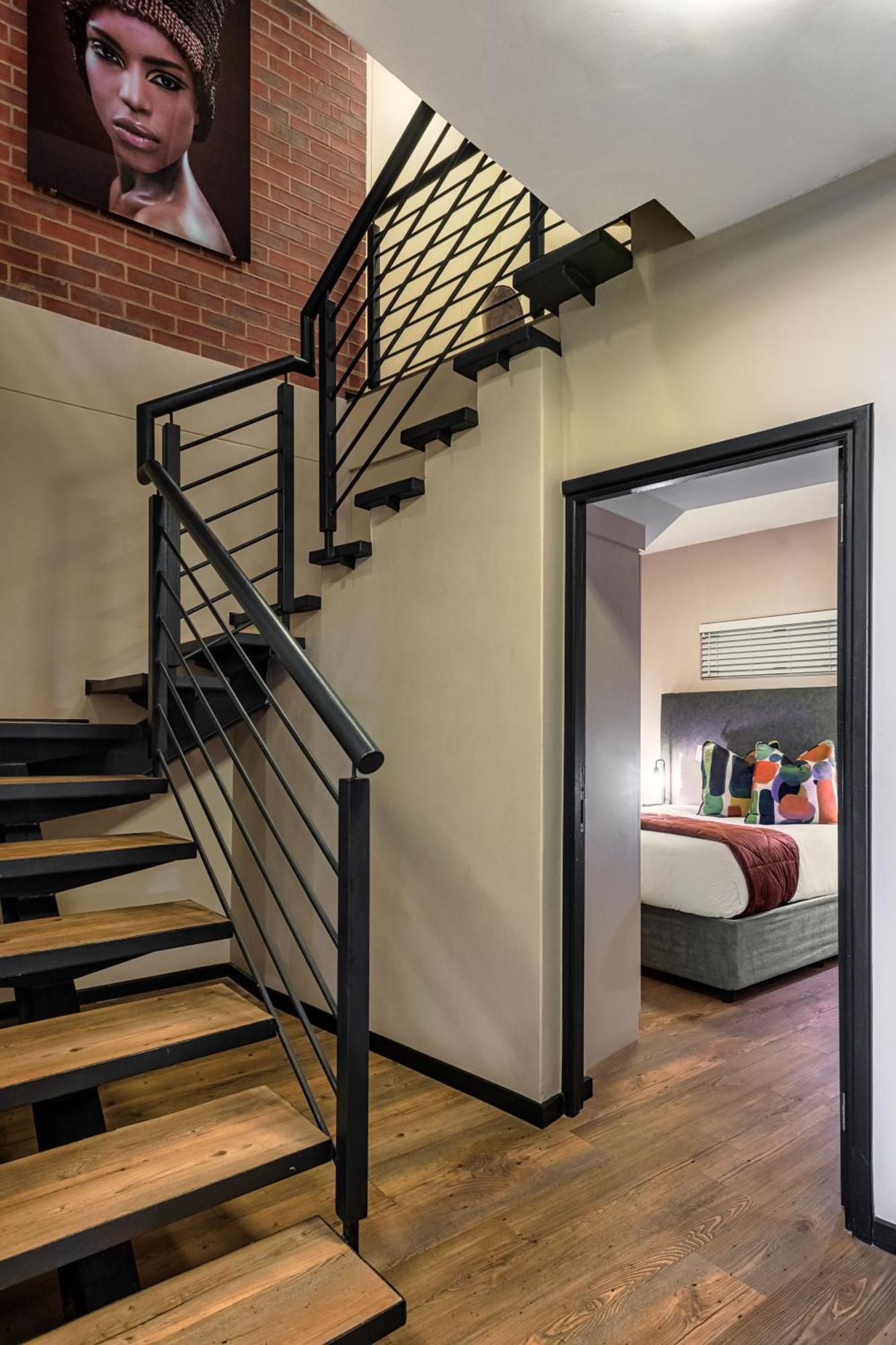Cag The Vantage Rosebank Apartment