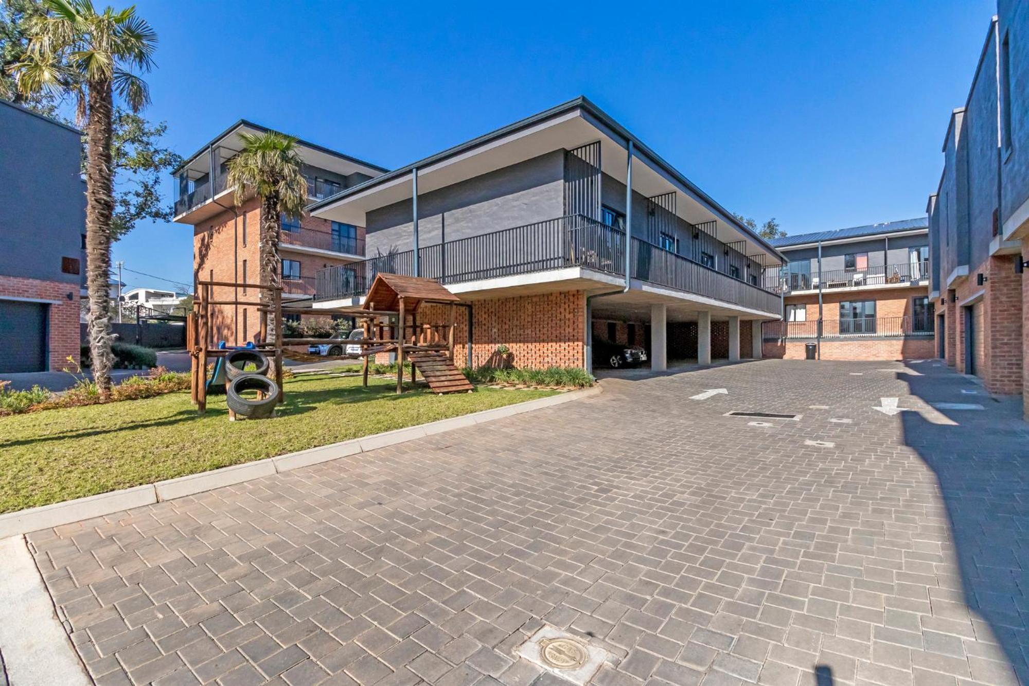 Hyde Park House Apartment Johannesburg