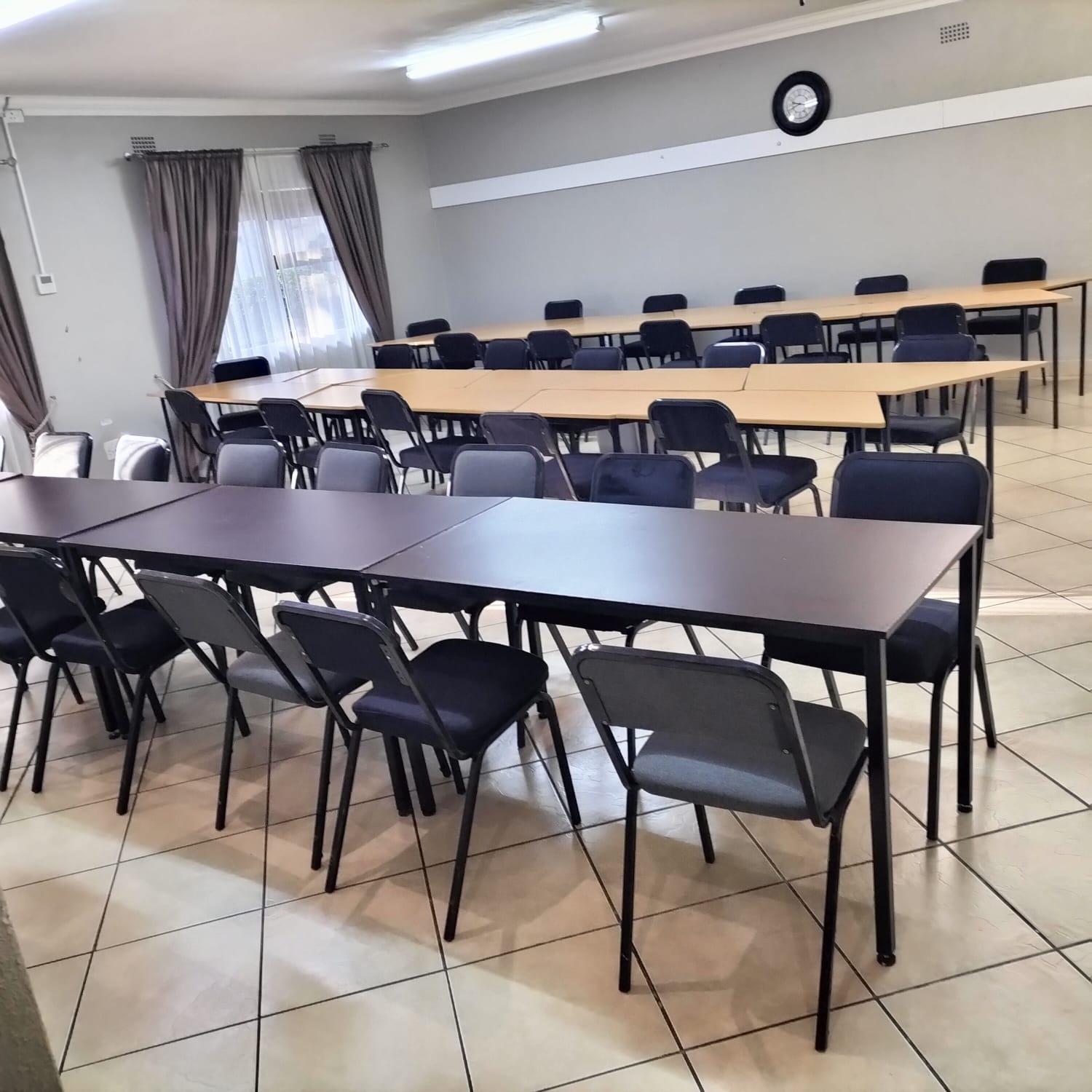 Acomodação com café da manhã  Oaklands And Conference Centre Joanesburgo