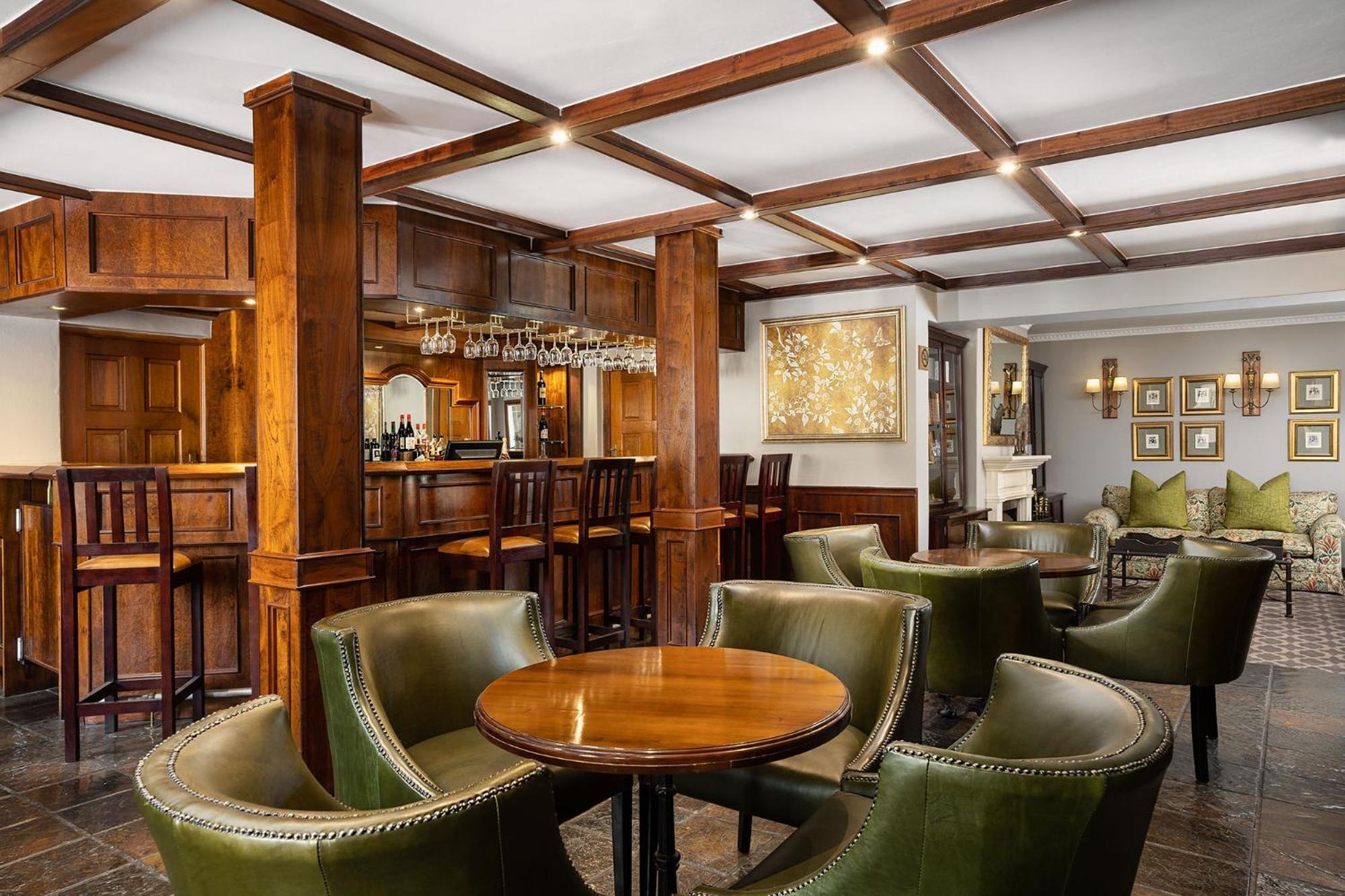Premier Falstaff Hotel 4*