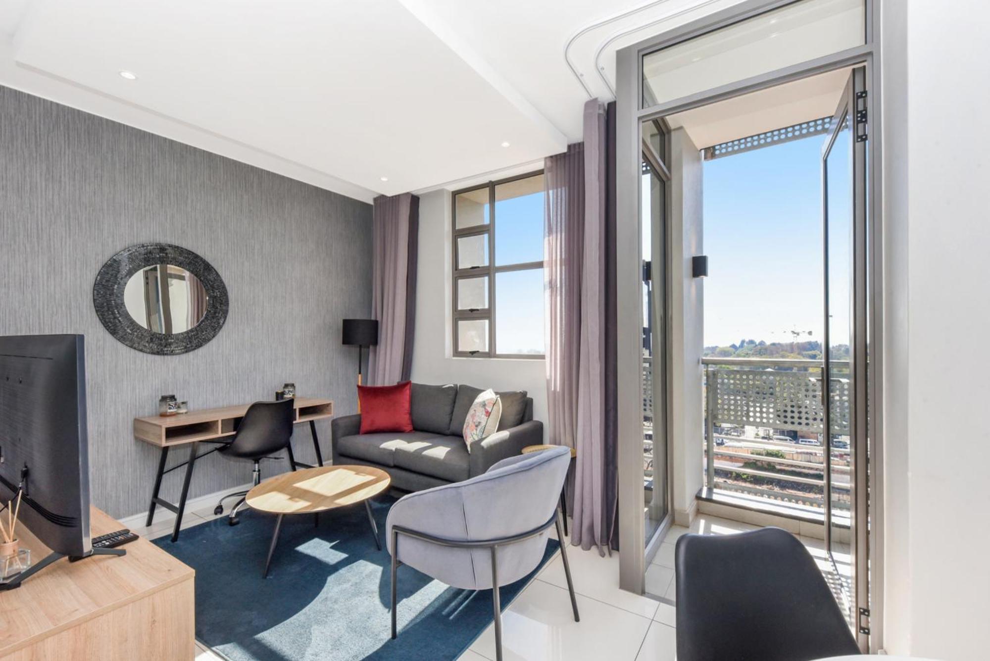 Apartment The Median Rosebank Luxury - Building With Generator *