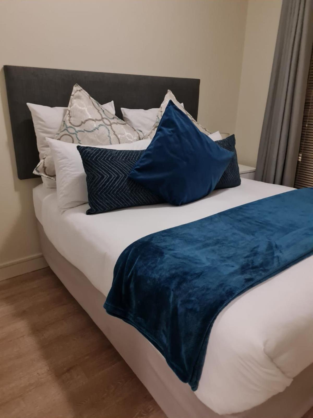 Modern One Bedroom In Rivonia