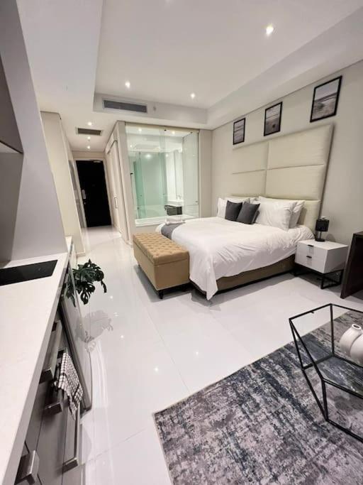 Apartment New Luxury Sandton Johannesburg