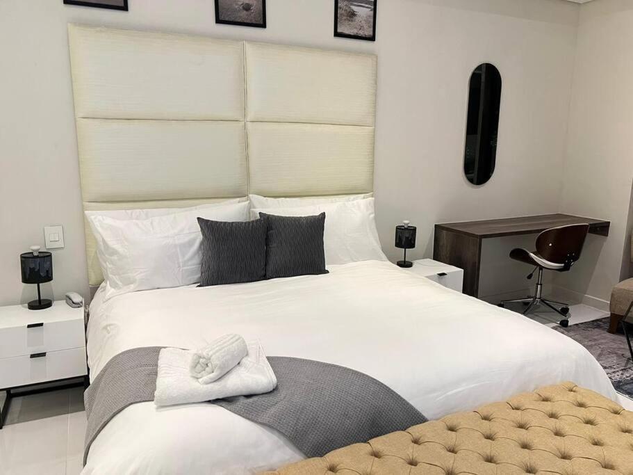 Apartment New Luxury Sandton Johannesburg