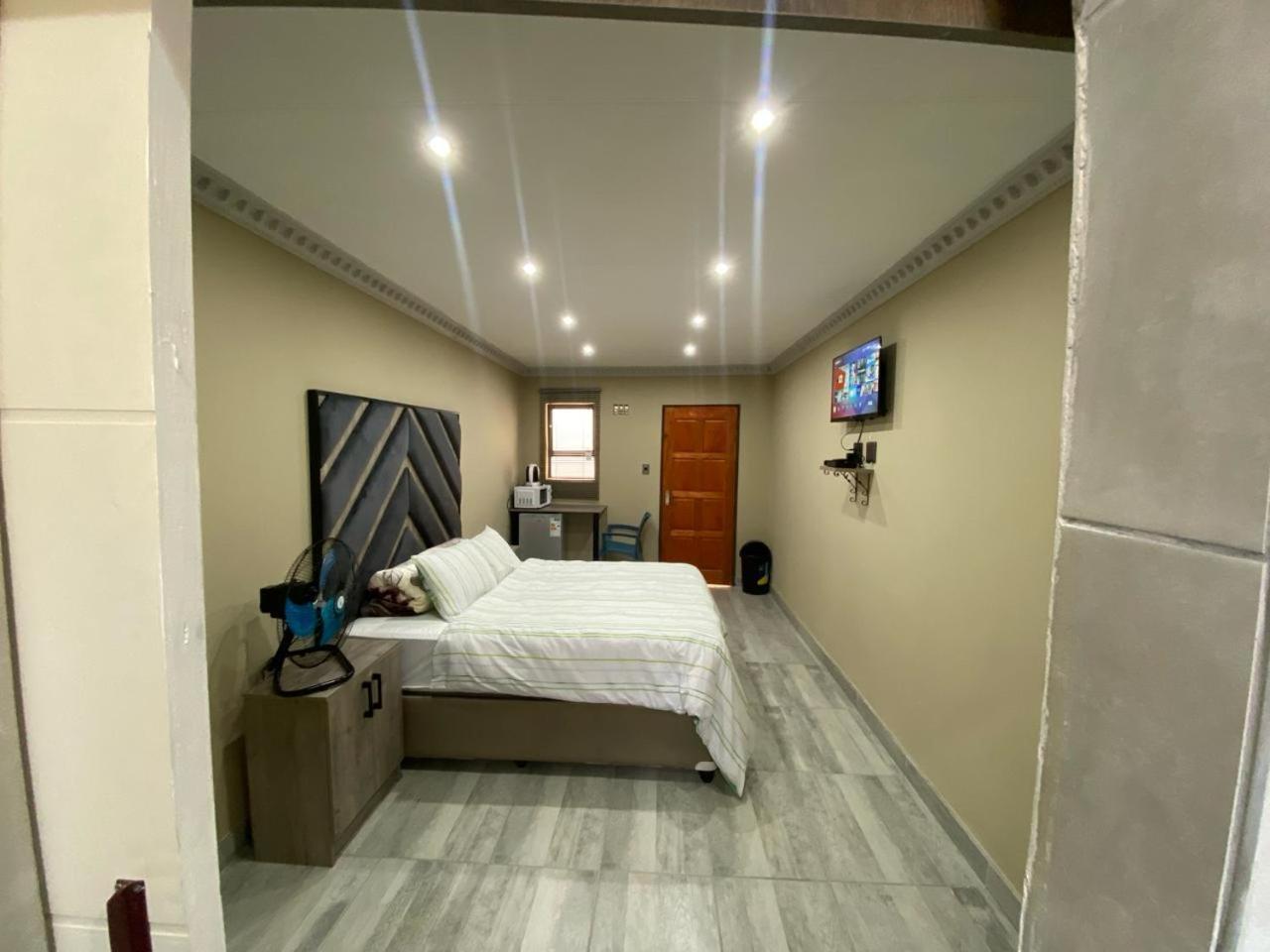 Arcon 6 *