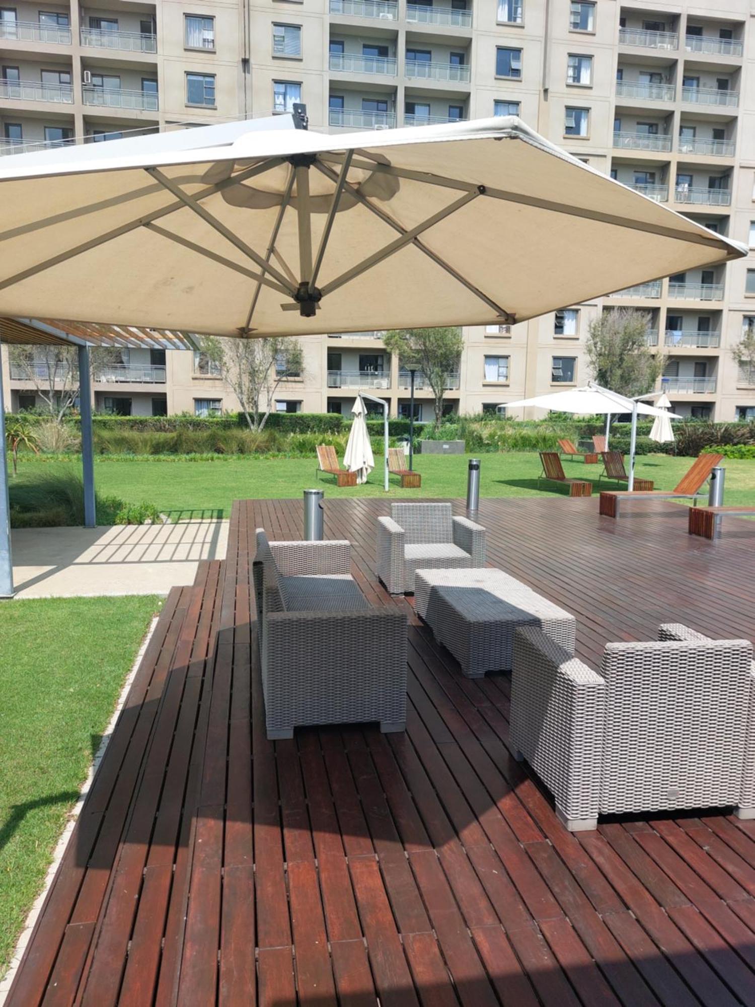 Sandton Westpoint Căn hộ