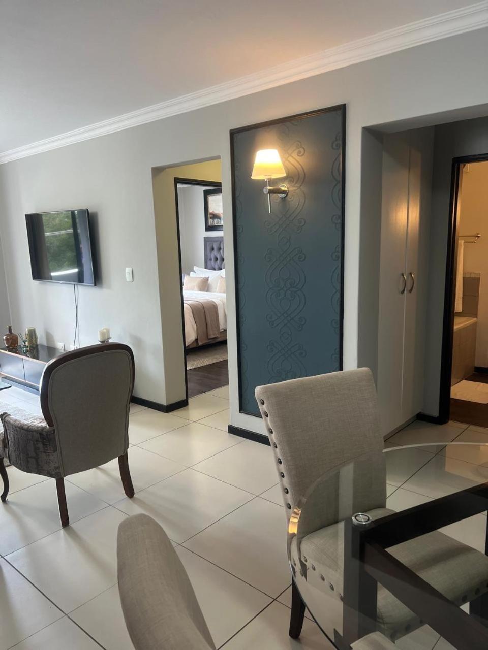 Căn hộ Big Dreams Luxury Rivonia *