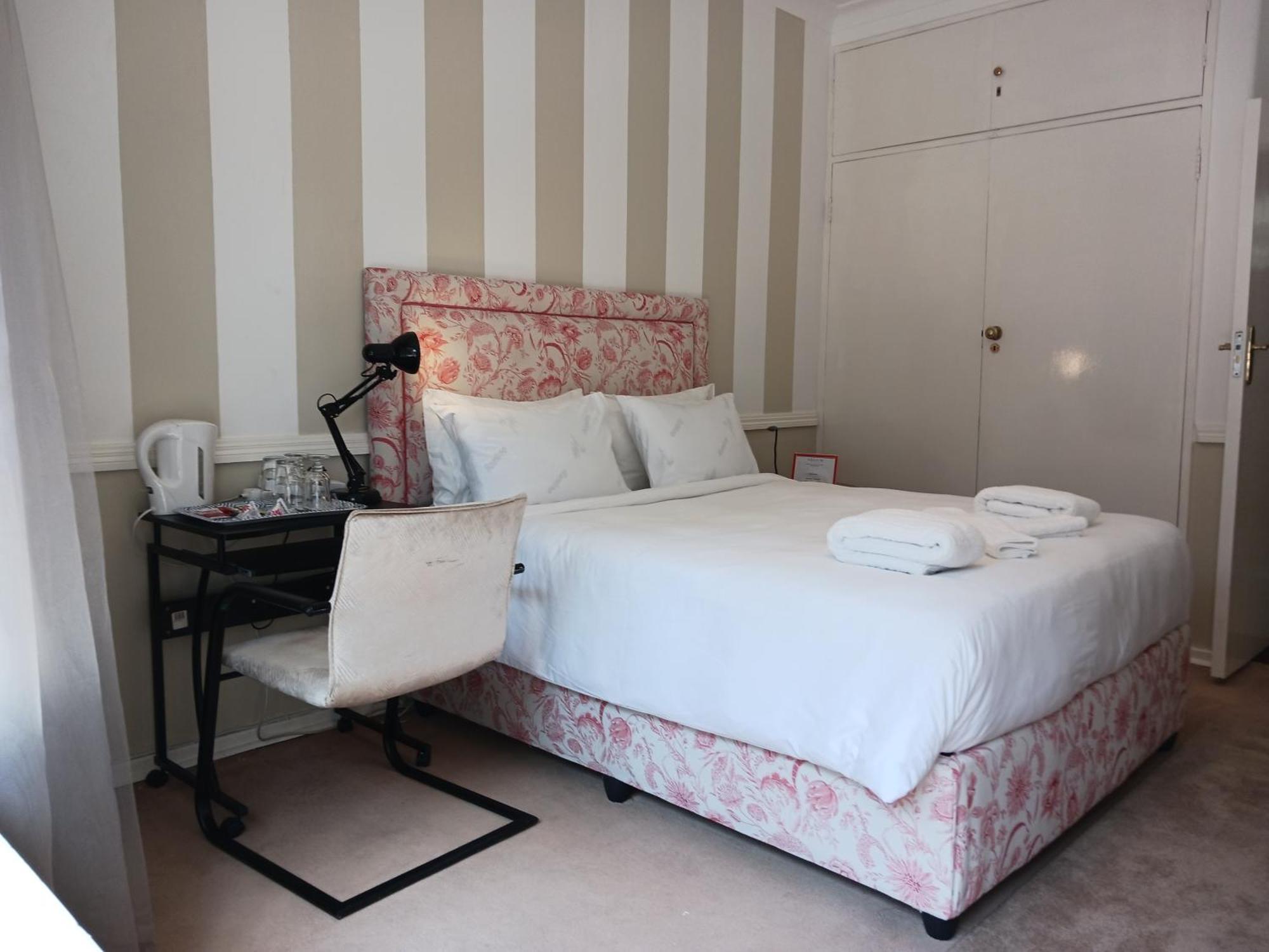 Villa54, Sandton